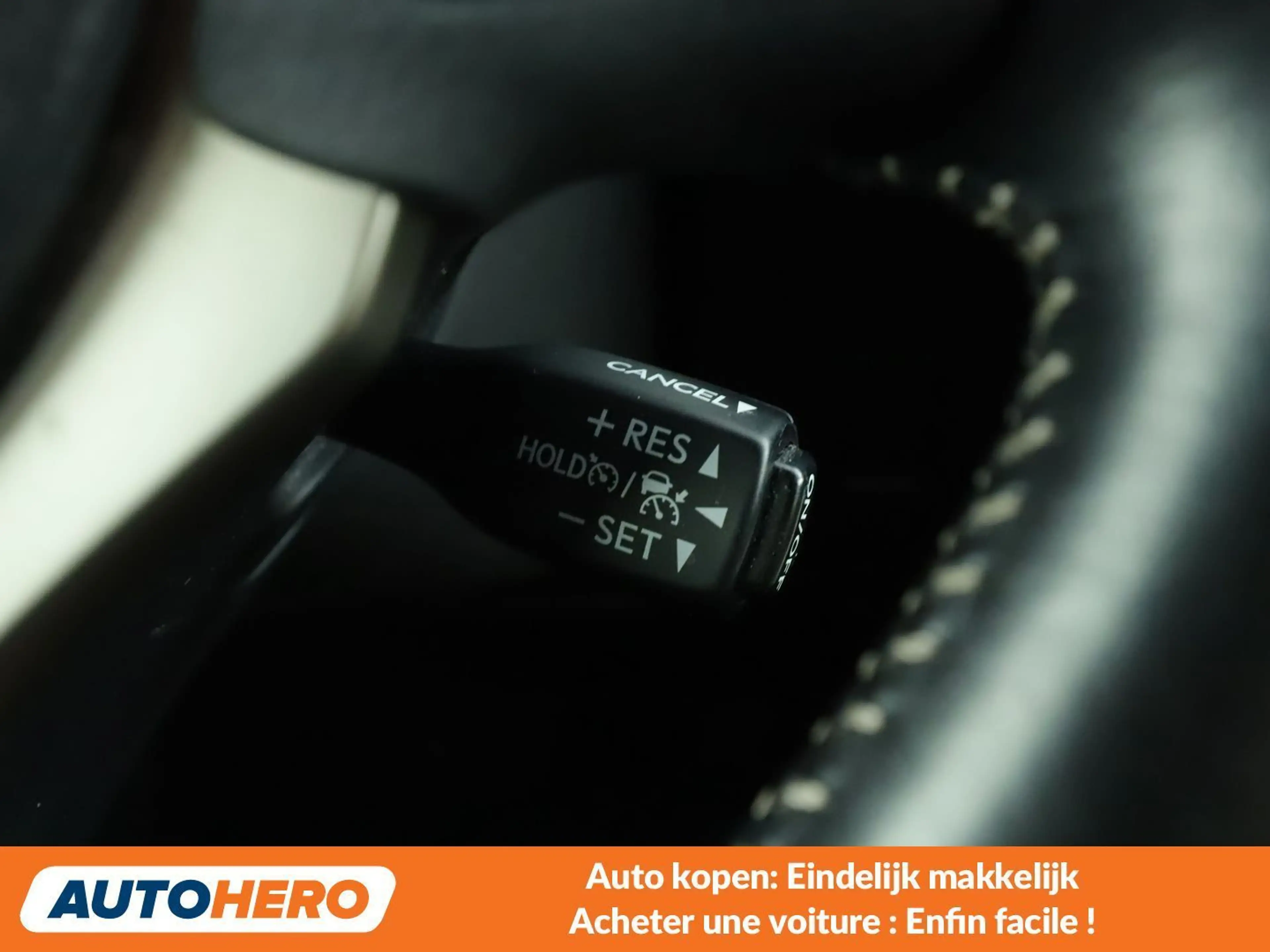 Lexus NX 300h NX 300h E-Four — photo 12