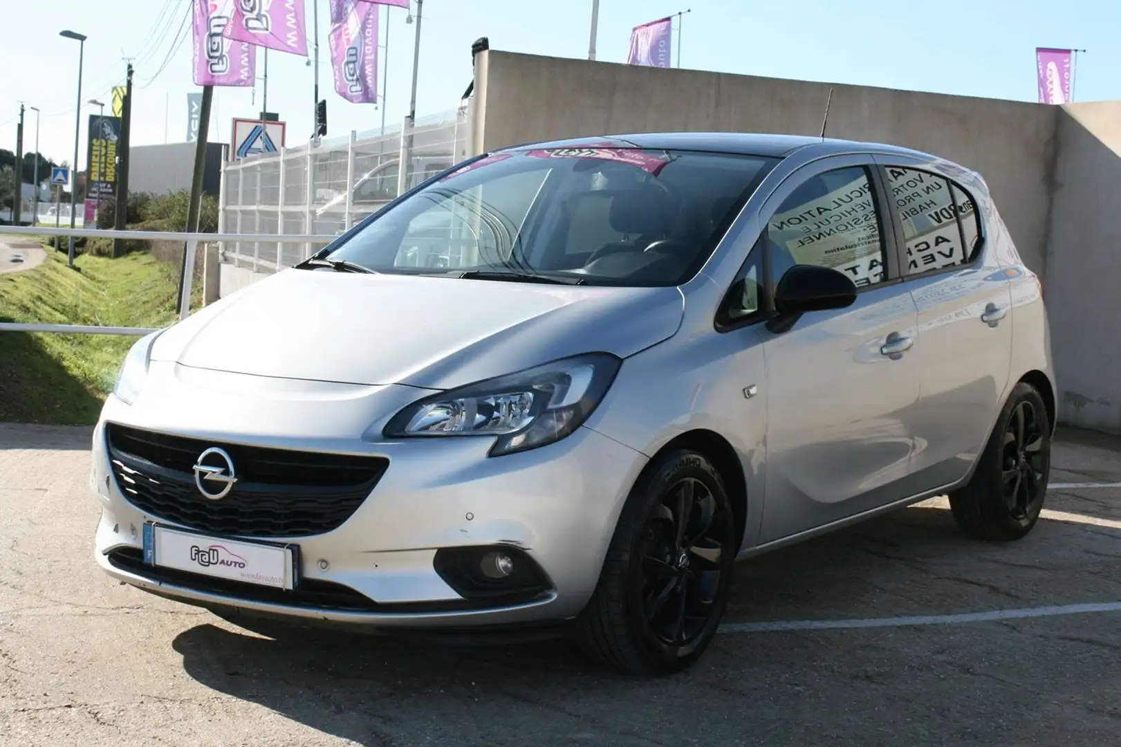 Opel Corsa 1.4 90CH ENJOY 5P Gris - 1