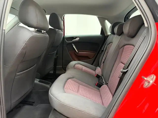 Audi A1 view 13