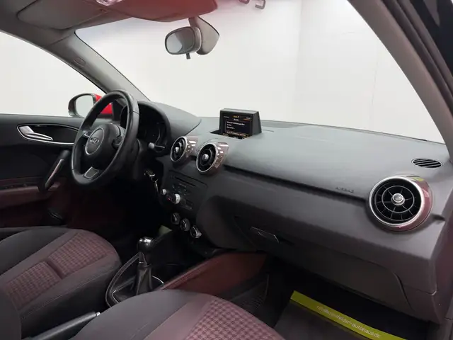 Audi A1 view 10