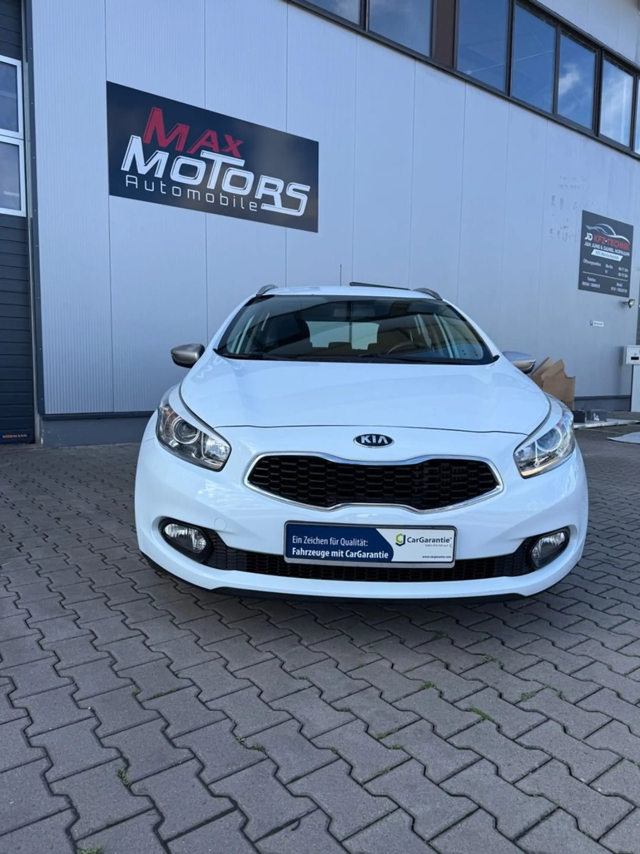 Kia Ceed SW / cee'd SW 1.6 CRDi, Vision,Garantie,PDC — photo 2