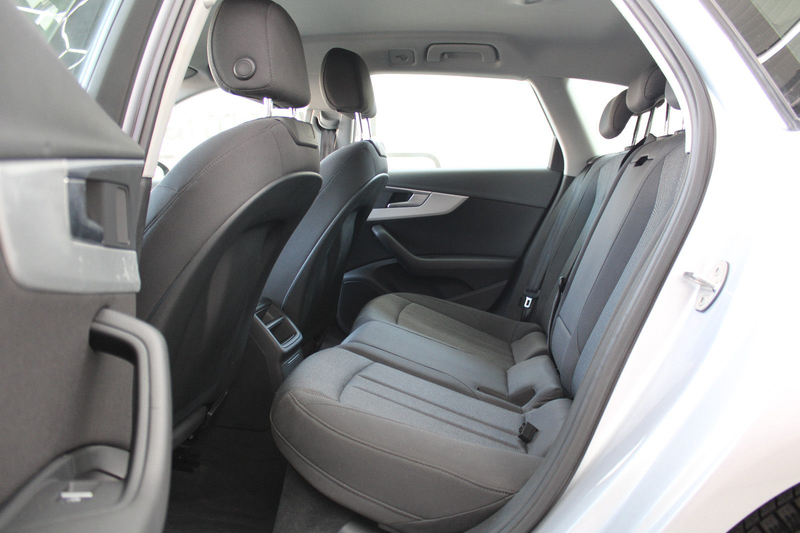 Audi A4 Avant*Inspektion Neu*Kamera*Navi* — photo 6