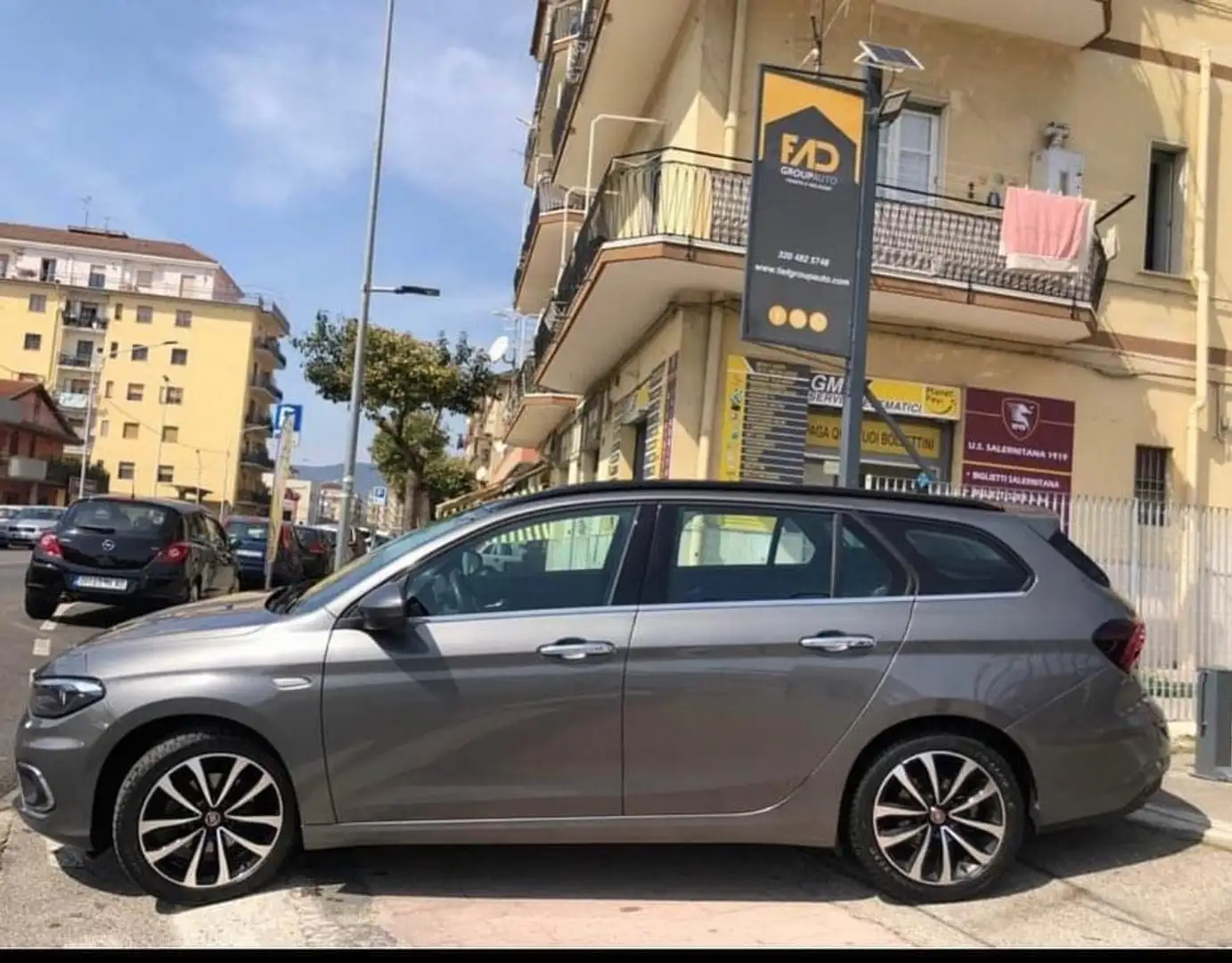 Fiat Tipo Tipo SW 1.3 mjt Lounge s Grijs - 2