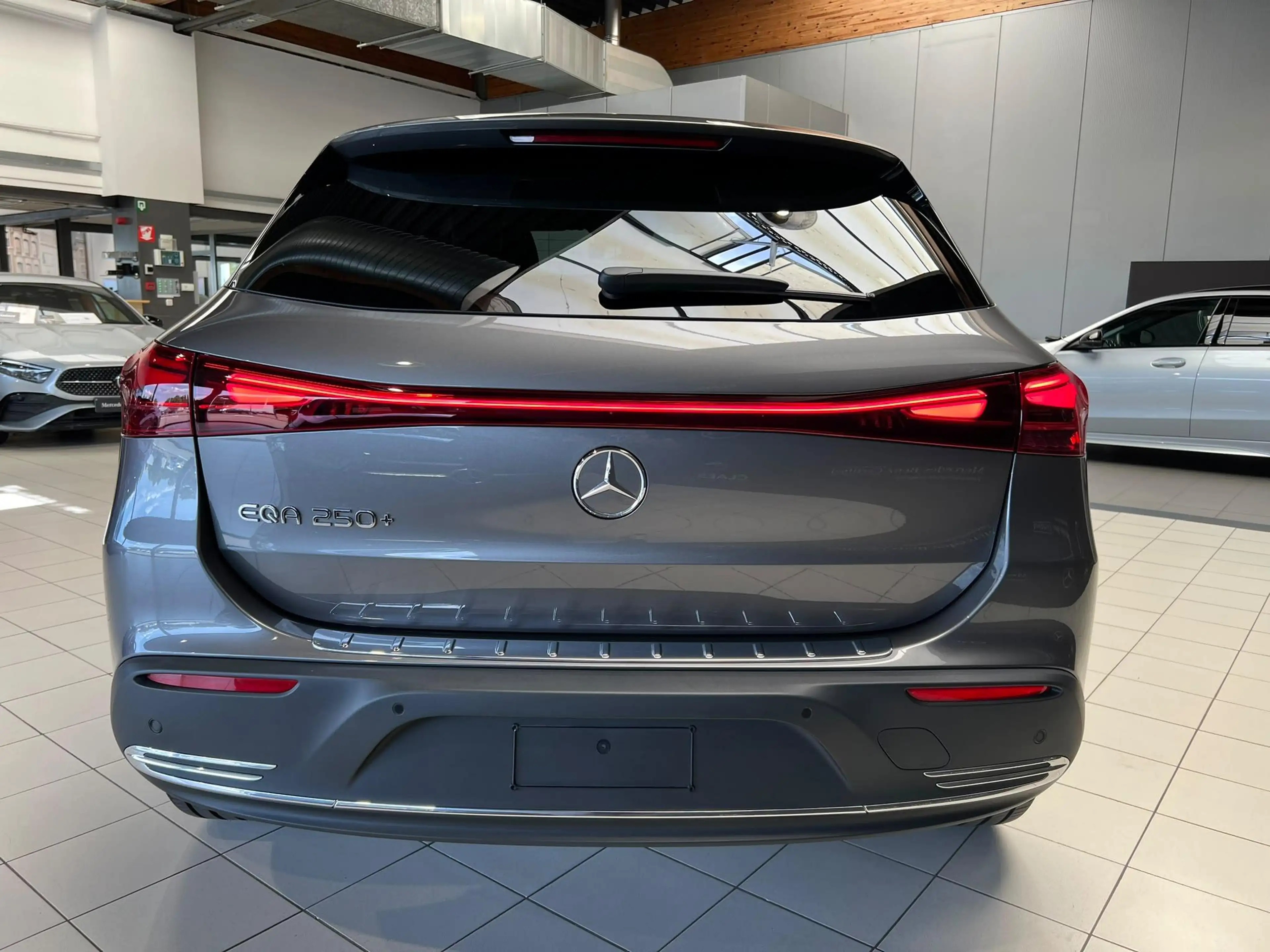 Mercedes-Benz EQA 250 250+ Business Line DOSSIER 9150 — photo 7