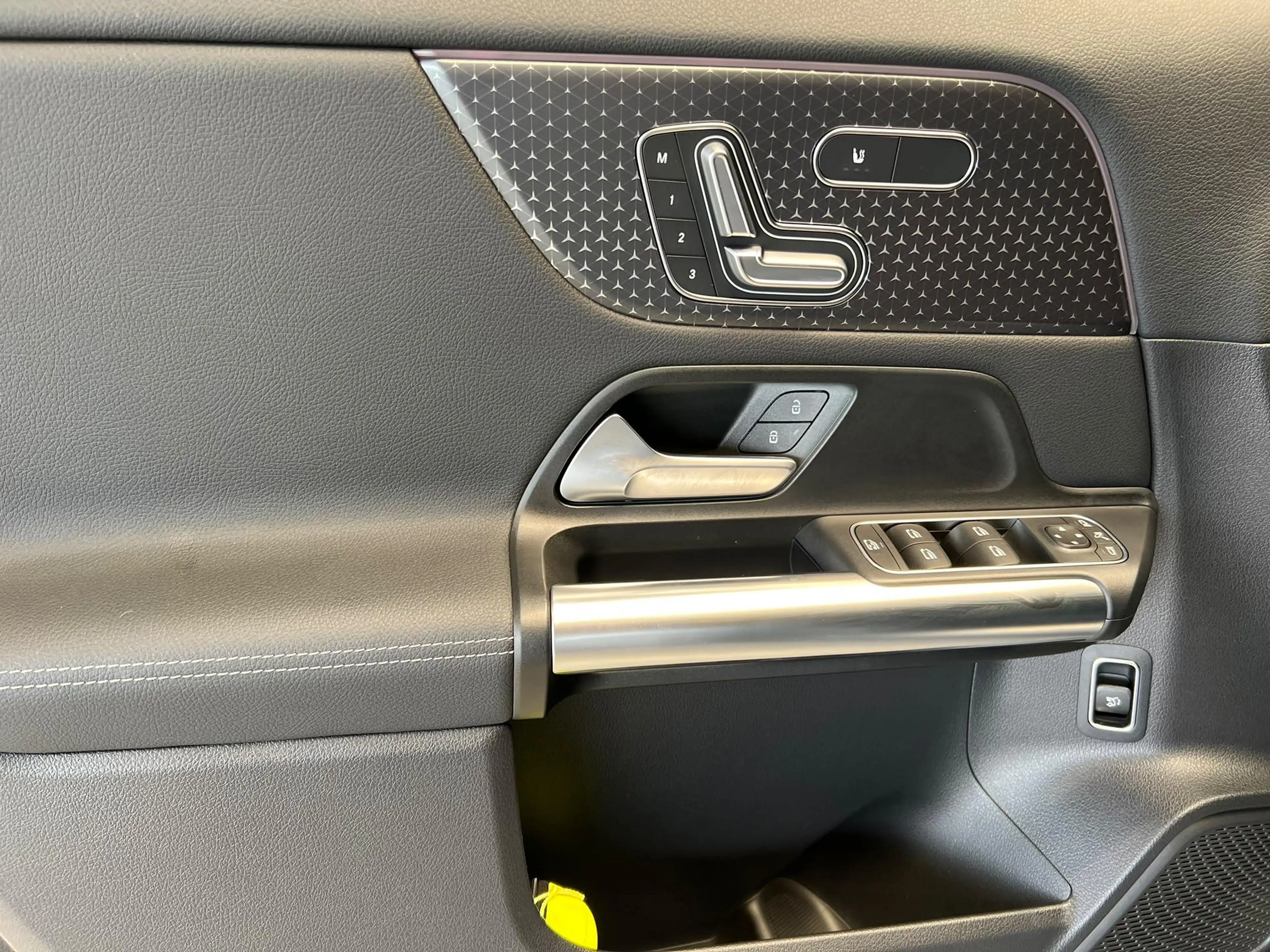 Mercedes-Benz EQA 250 250+ Business Line DOSSIER 9150 — photo 11