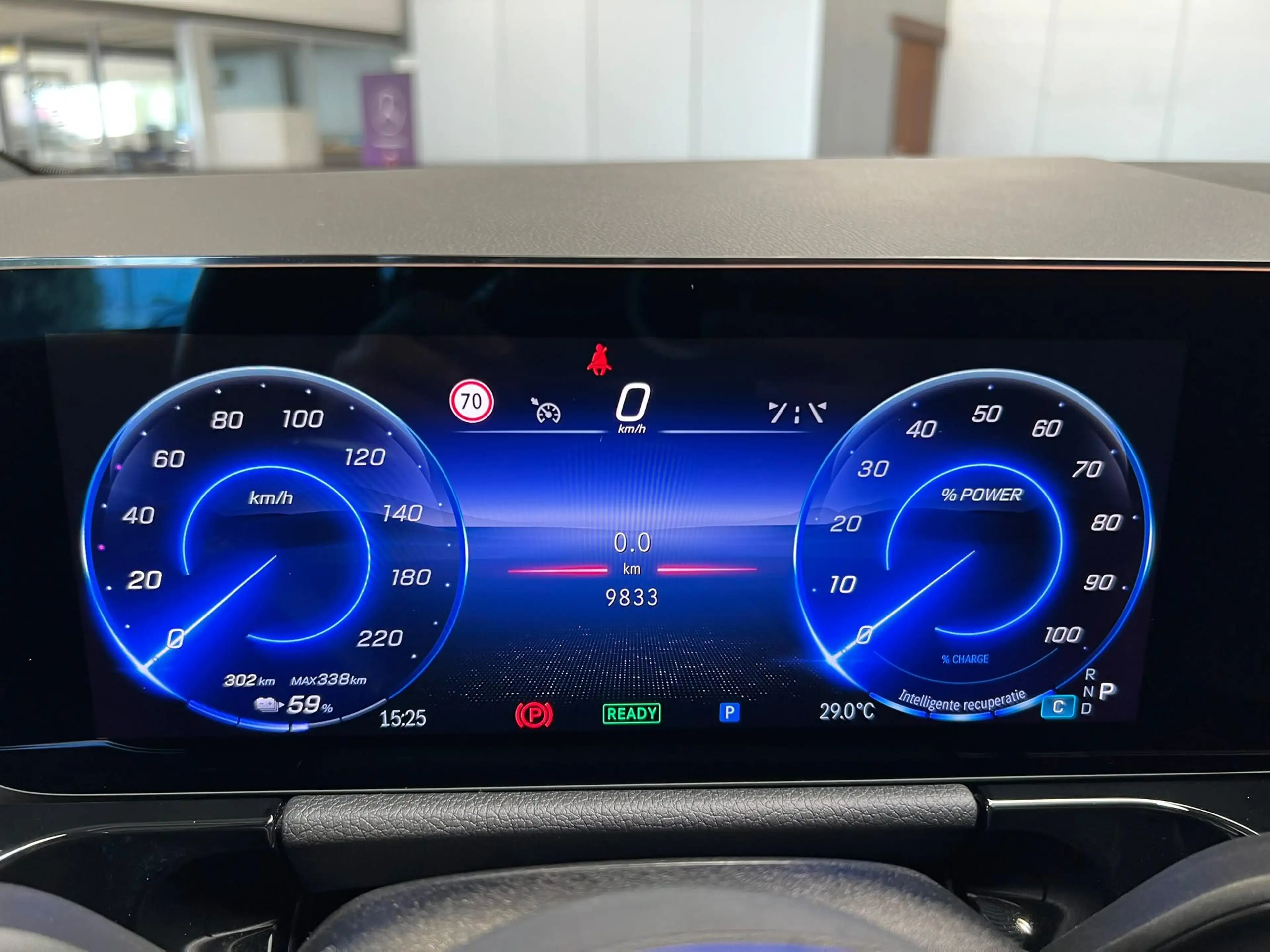 Mercedes-Benz EQA 250 250+ Business Line DOSSIER 9150 — photo 12