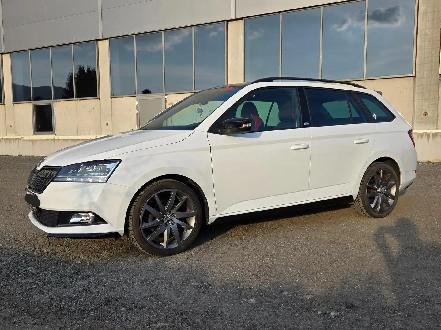 Skoda Fabia Fabia Combi Monte Carlo 1,0 TSI Monte Carlo Weiß - 2