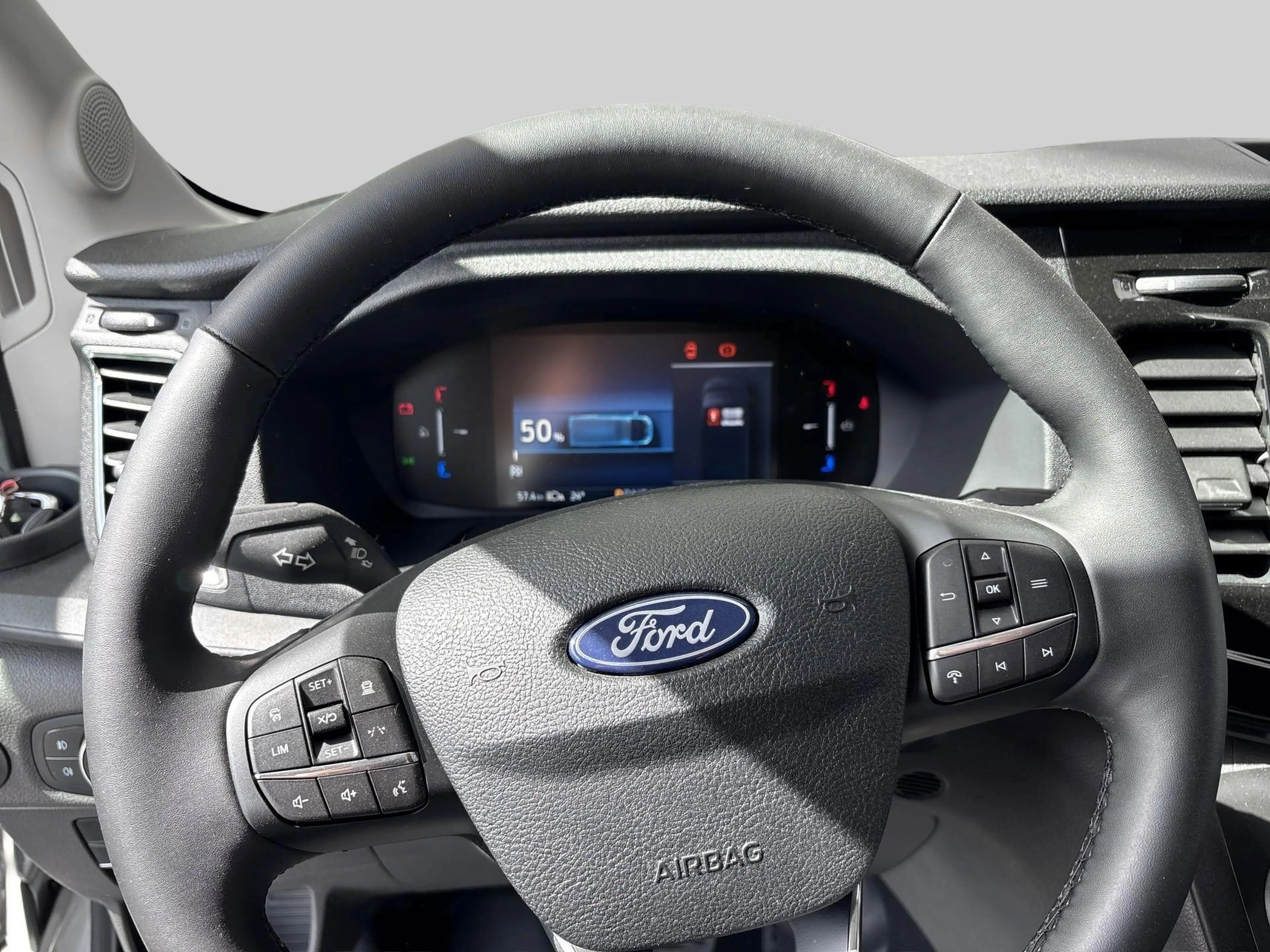 Ford E-Transit 350L Electric Trend - 360 View - Adaptive Cruise — photo 11