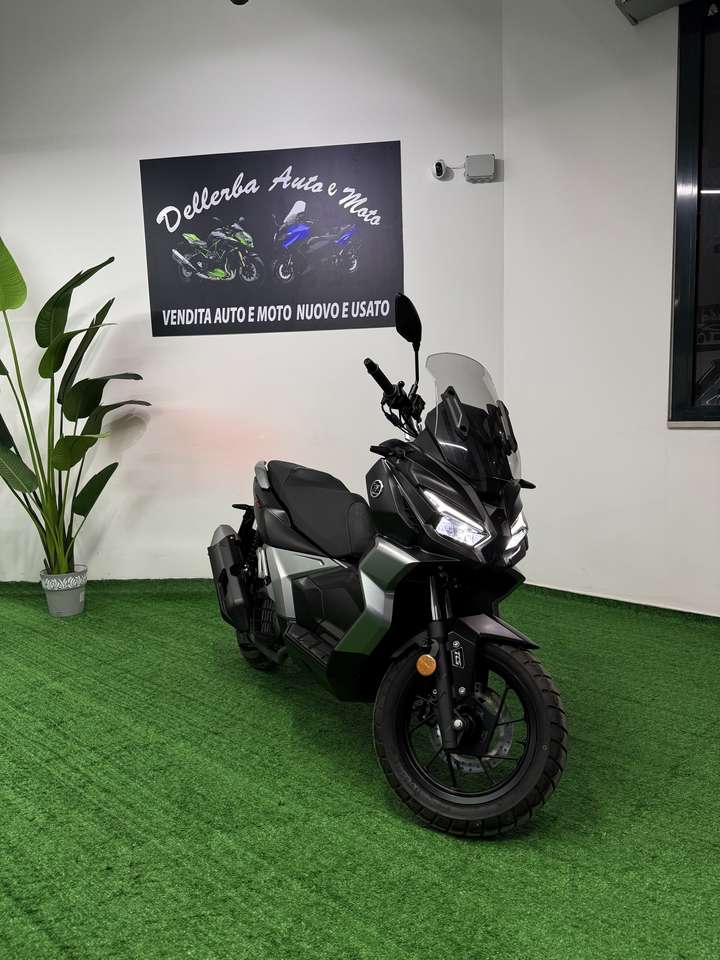 Voge Others Sfida SR1 ADV 125