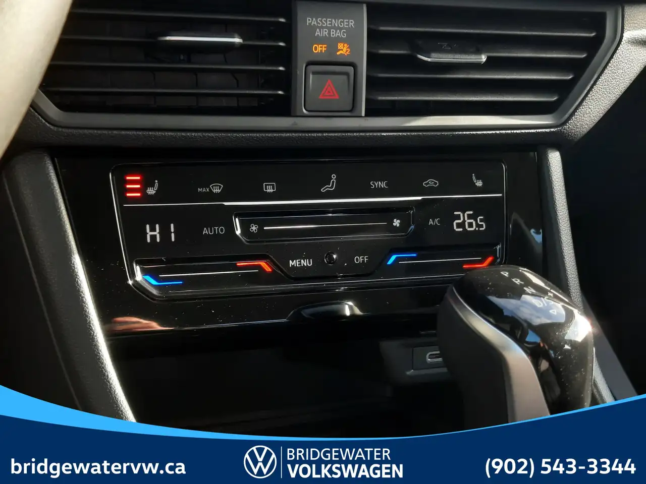 Volkswagen Jetta снимка Volkswagen Jetta