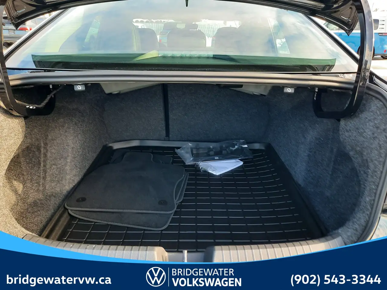 Volkswagen Jetta снимка Volkswagen Jetta