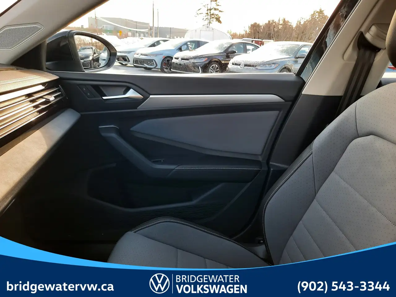 Volkswagen Jetta снимка Volkswagen Jetta