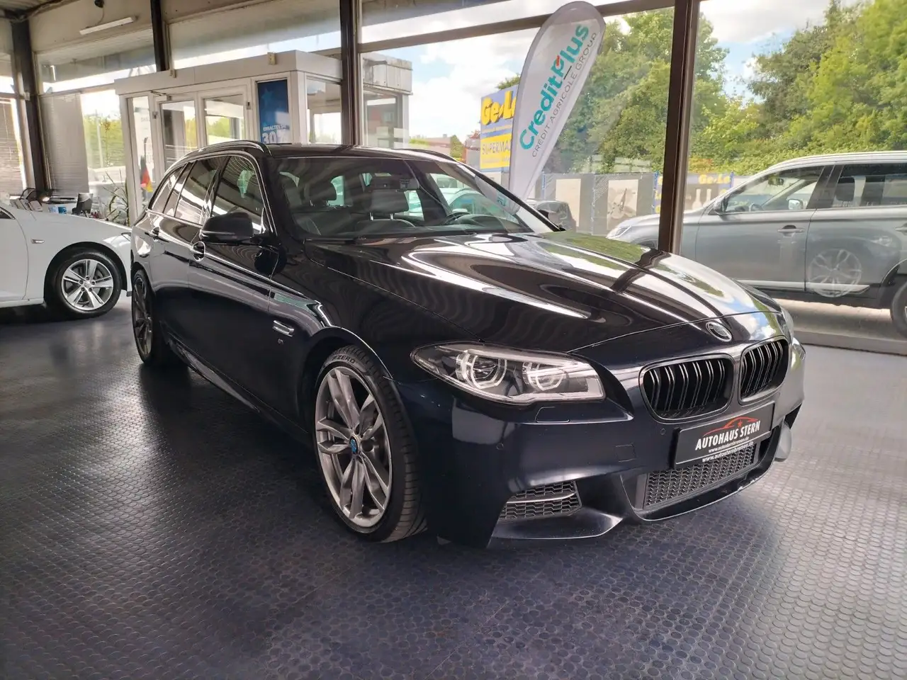 BMW 550