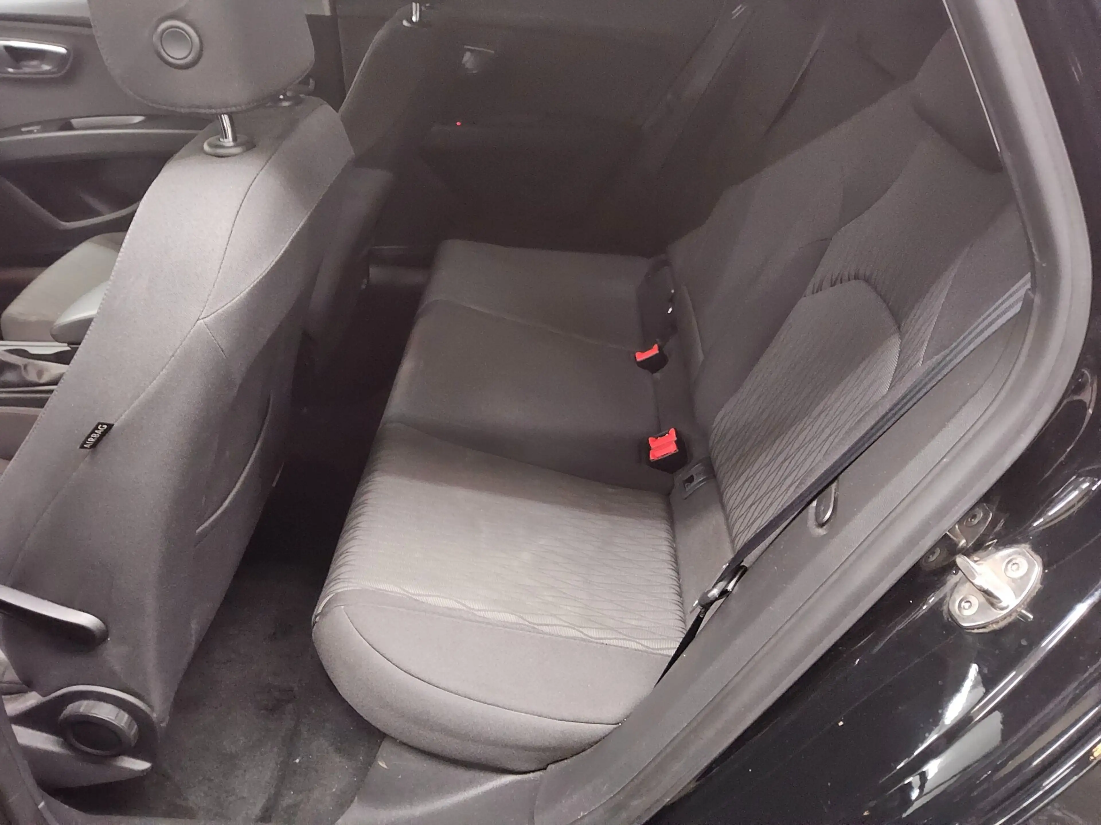 SEAT Leon — photo 13