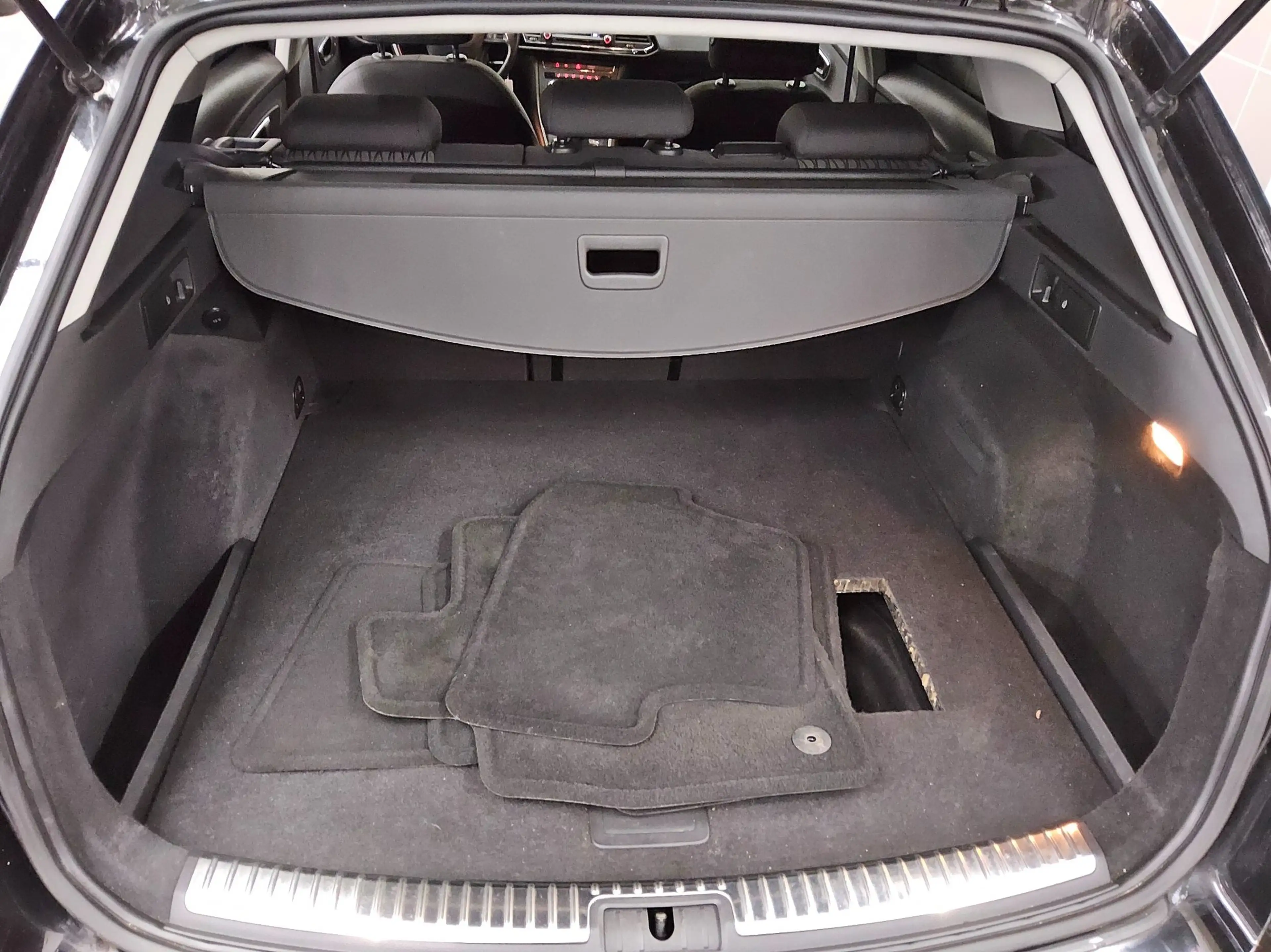SEAT Leon — photo 11