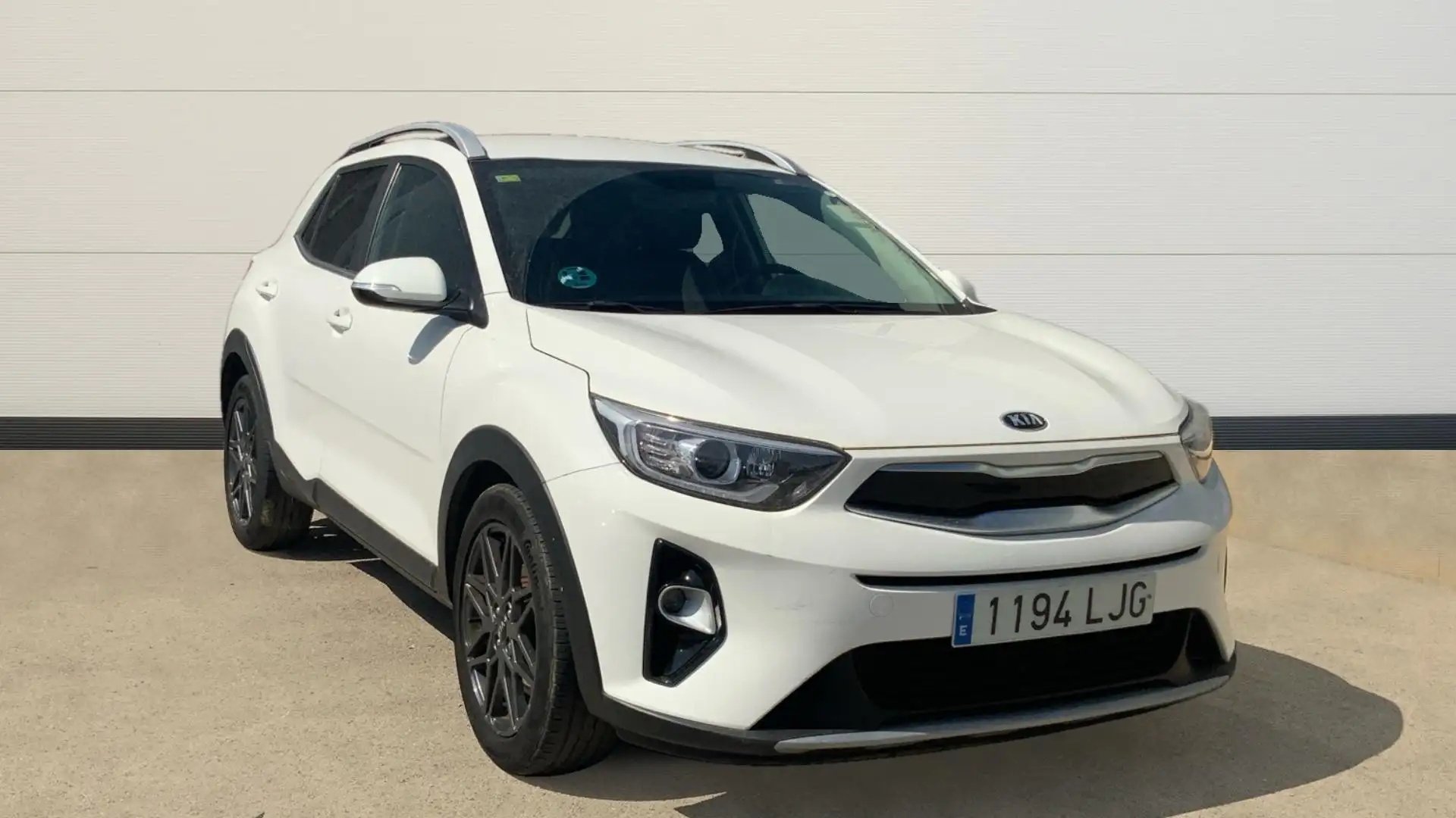 Kia Stonic 1.0 T-GDi Eco-Dynamic Black Edition DCT 120 - 1