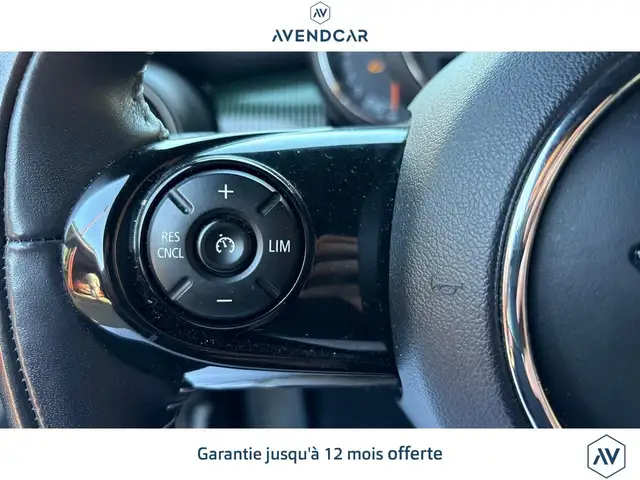 Mini Hatch view 26