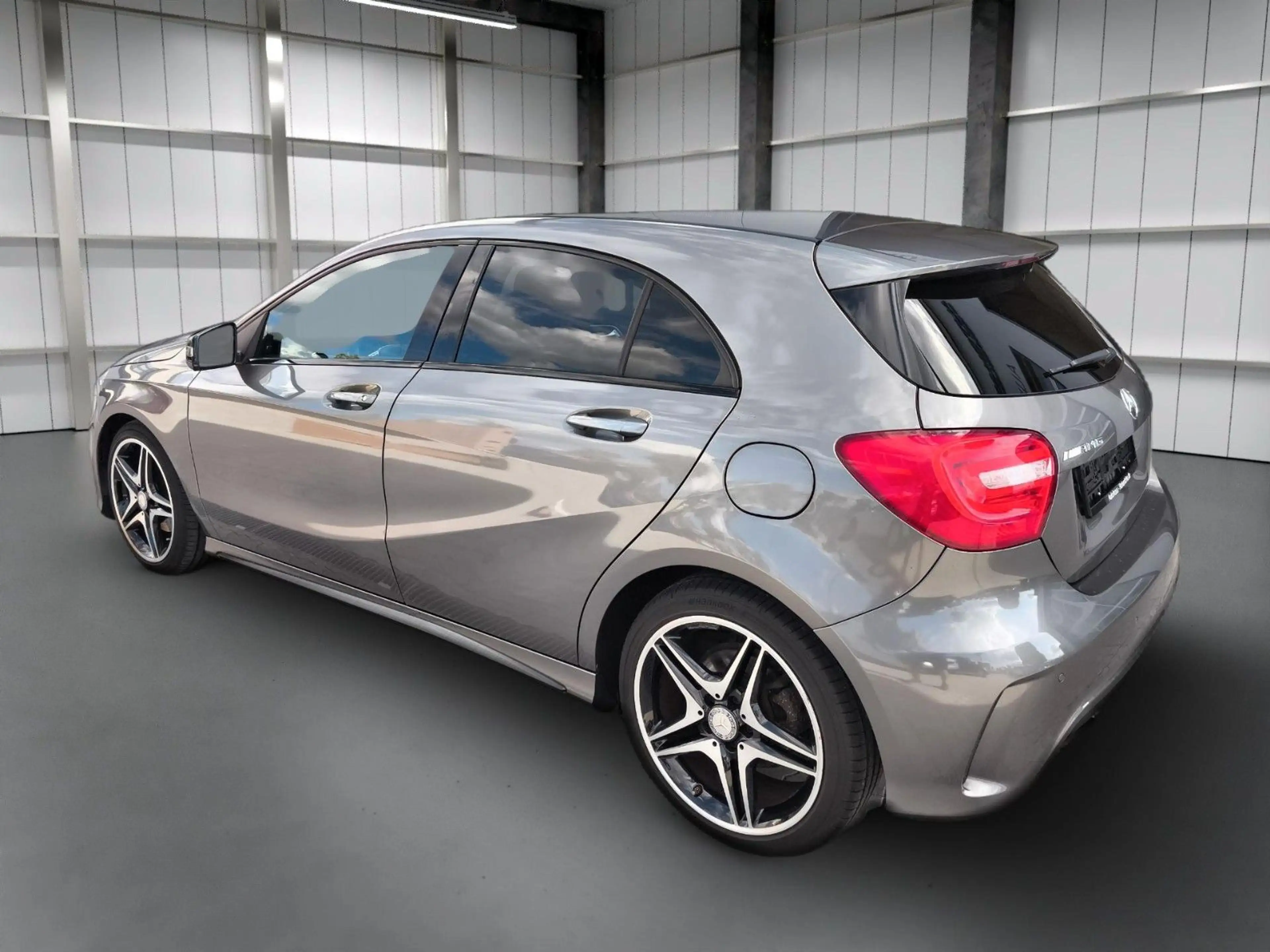 Mercedes-Benz A 200 AMG SPORT NAVI BI XENON BT — photo 4