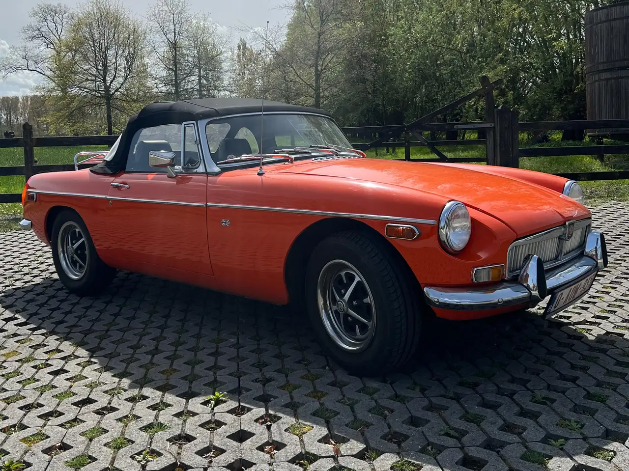 MG MGB 1.8 Roadster, foto 2
