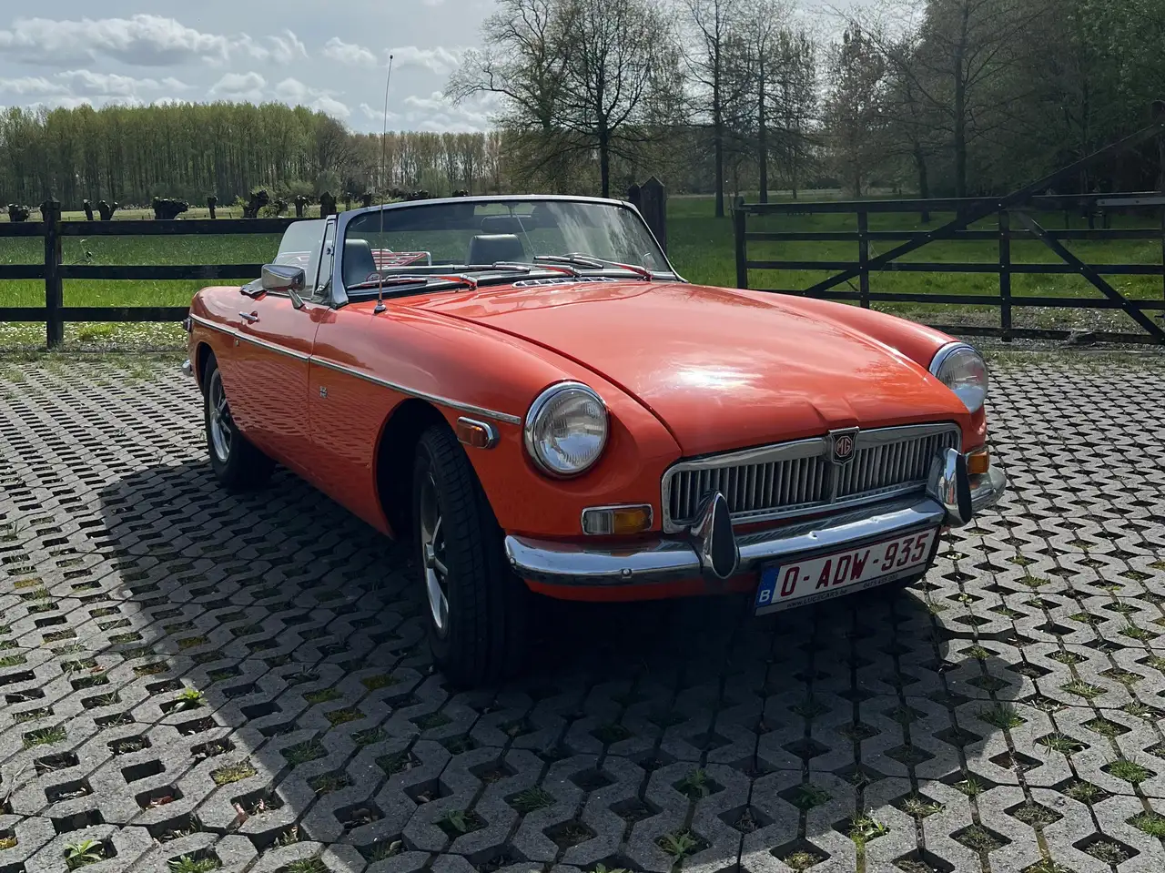 MG MGB 1.8 Roadster, foto 4
