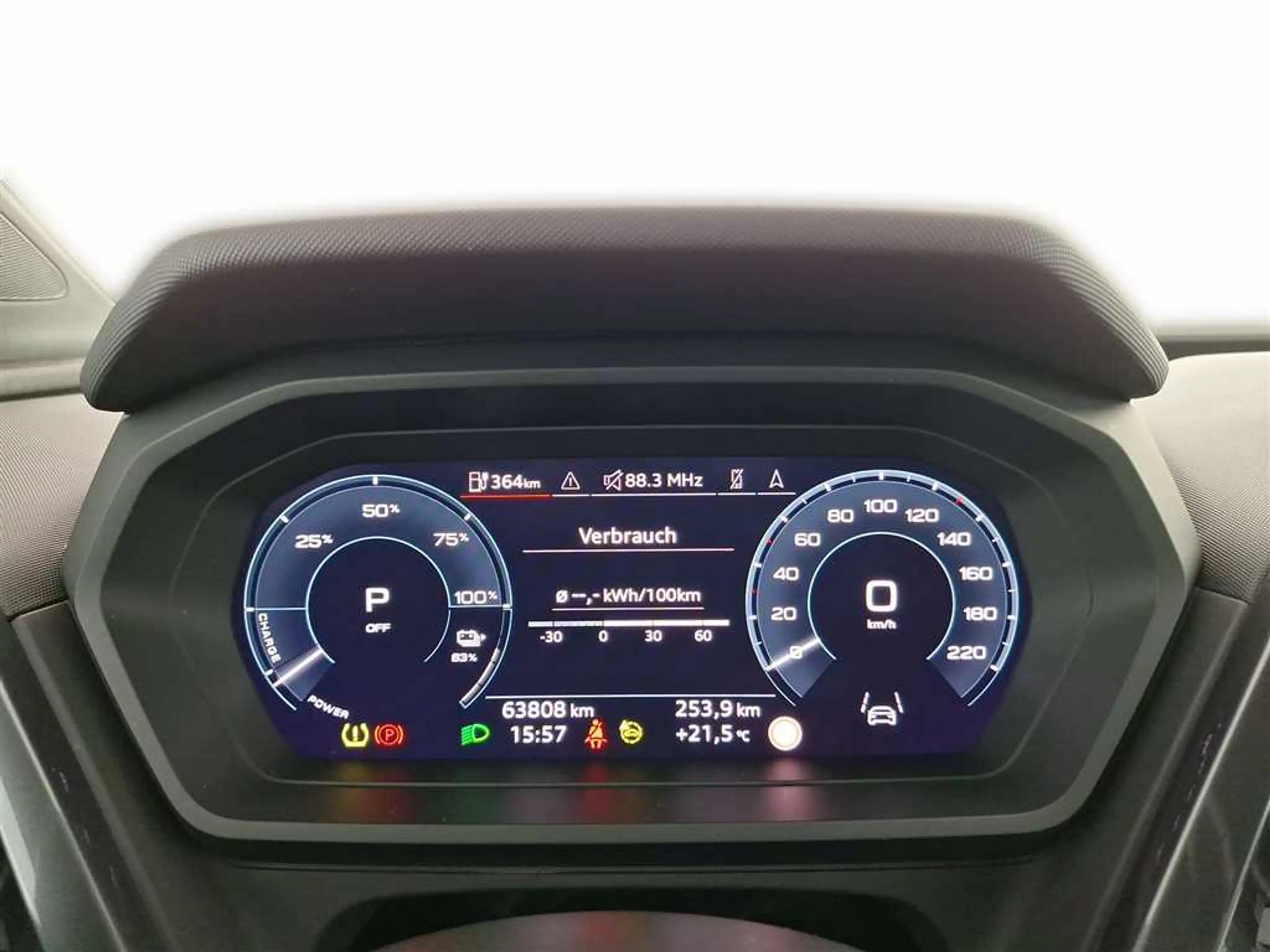 Audi Q4 e-tron 55 quattro 82 kWh — photo 11