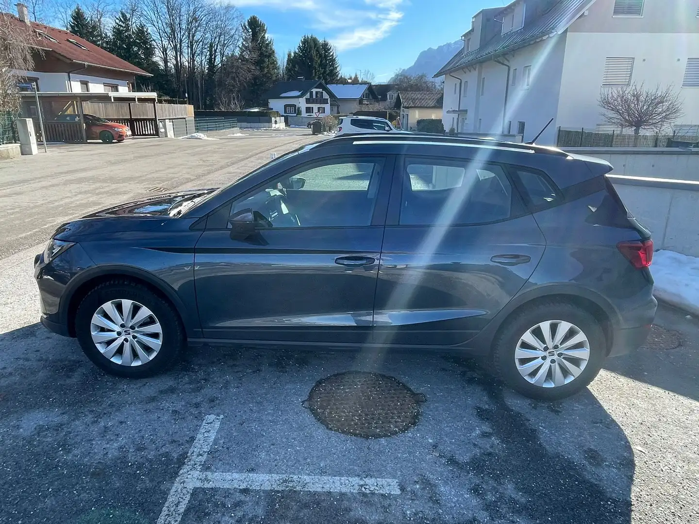 SEAT Arona Arona 1,0 Eco TSI Austria Edition Austria Edition Grau - 1