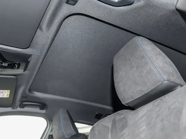 BMW Ix1 view 6