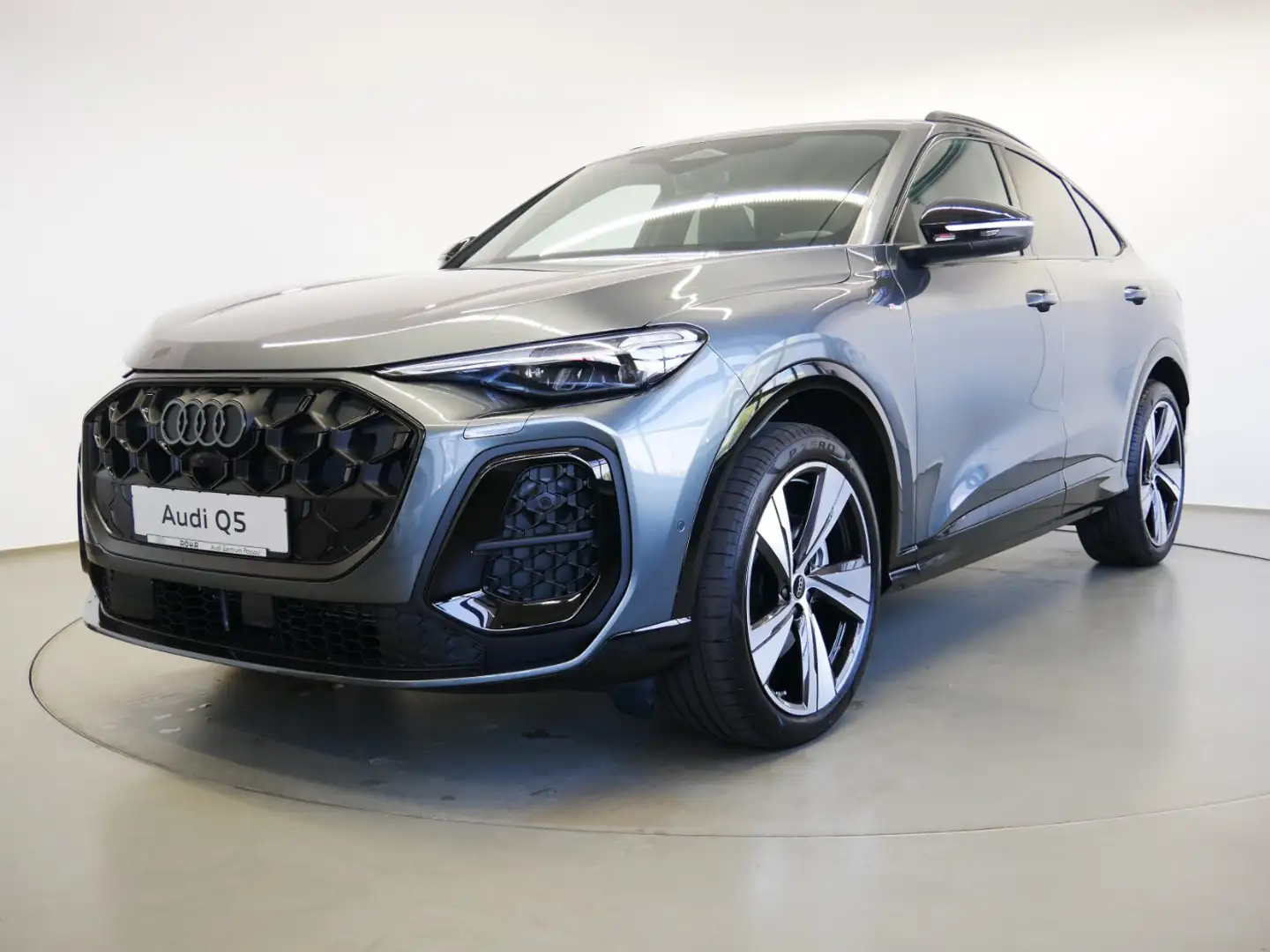 Audi Q5 Sportback TDI quattro 150 kW S tronic Grijs - 2
