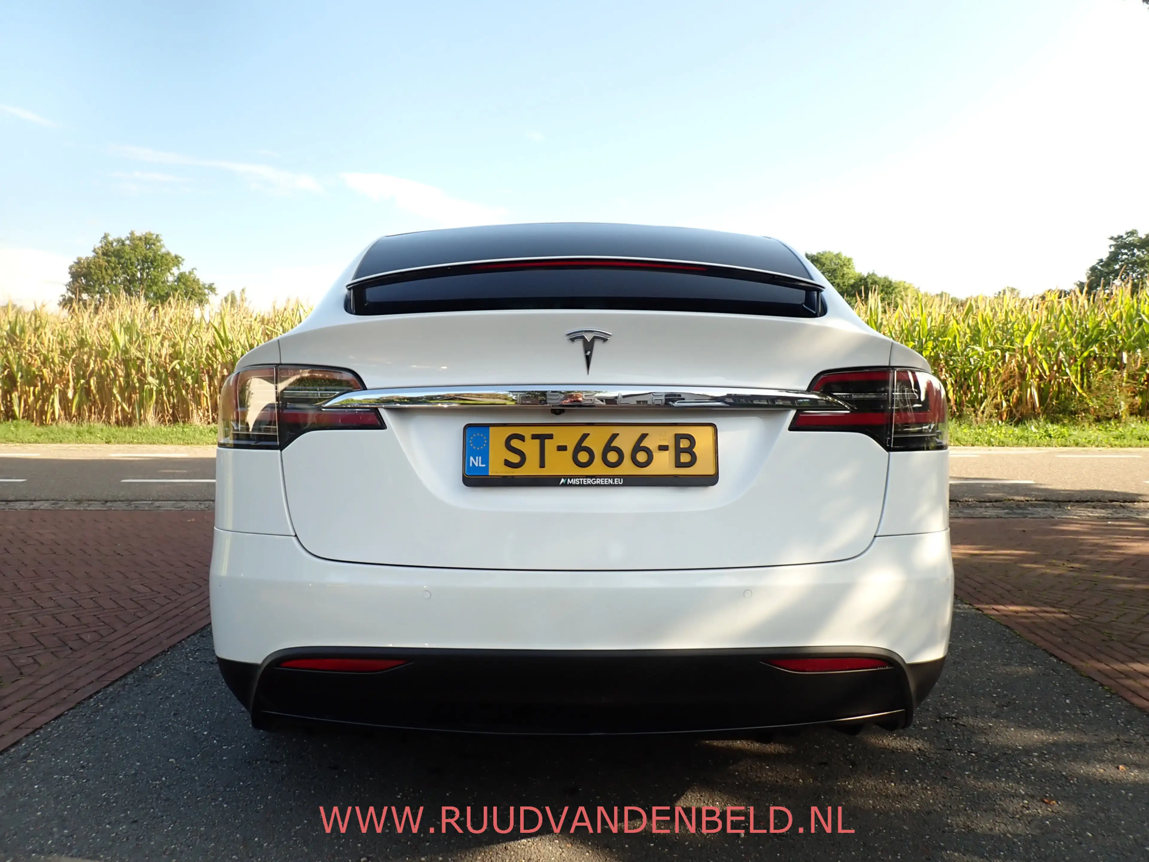 Tesla Model X 100D LONGE RANGE SOH 88% / CCS / ENHANCED-AUTOPILO — photo 30