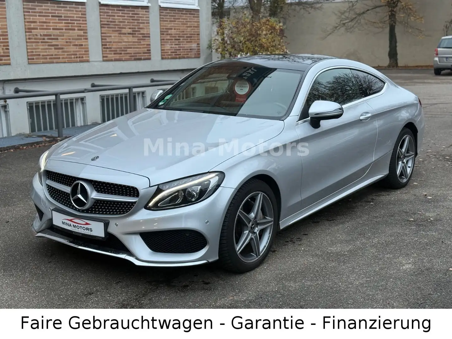 Mercedes-Benz C 200 AMG Coupe 4Matic Pano Silber - 1