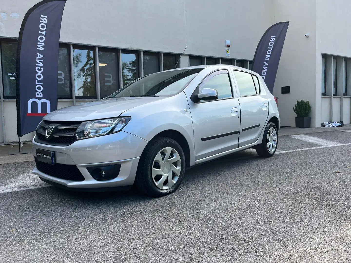 Dacia Sandero PRIMO PREZZO IN ITALIA - GPL - NO VINCOLI FINANZ Zilver - 1