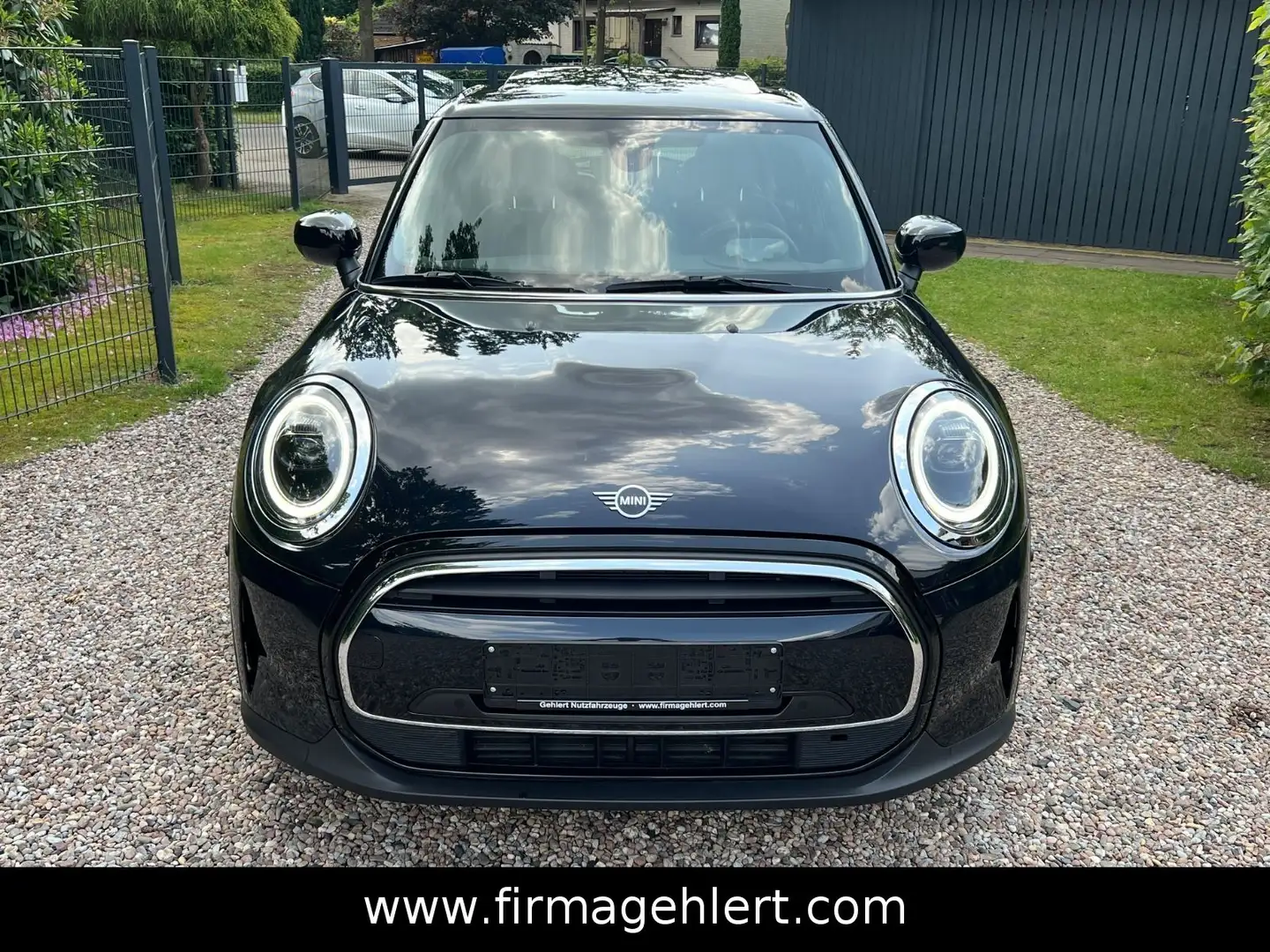 MINI Cooper Mini 5-trg Yours Trim+LED+PANO+KAMERA+HuD Noir - 2