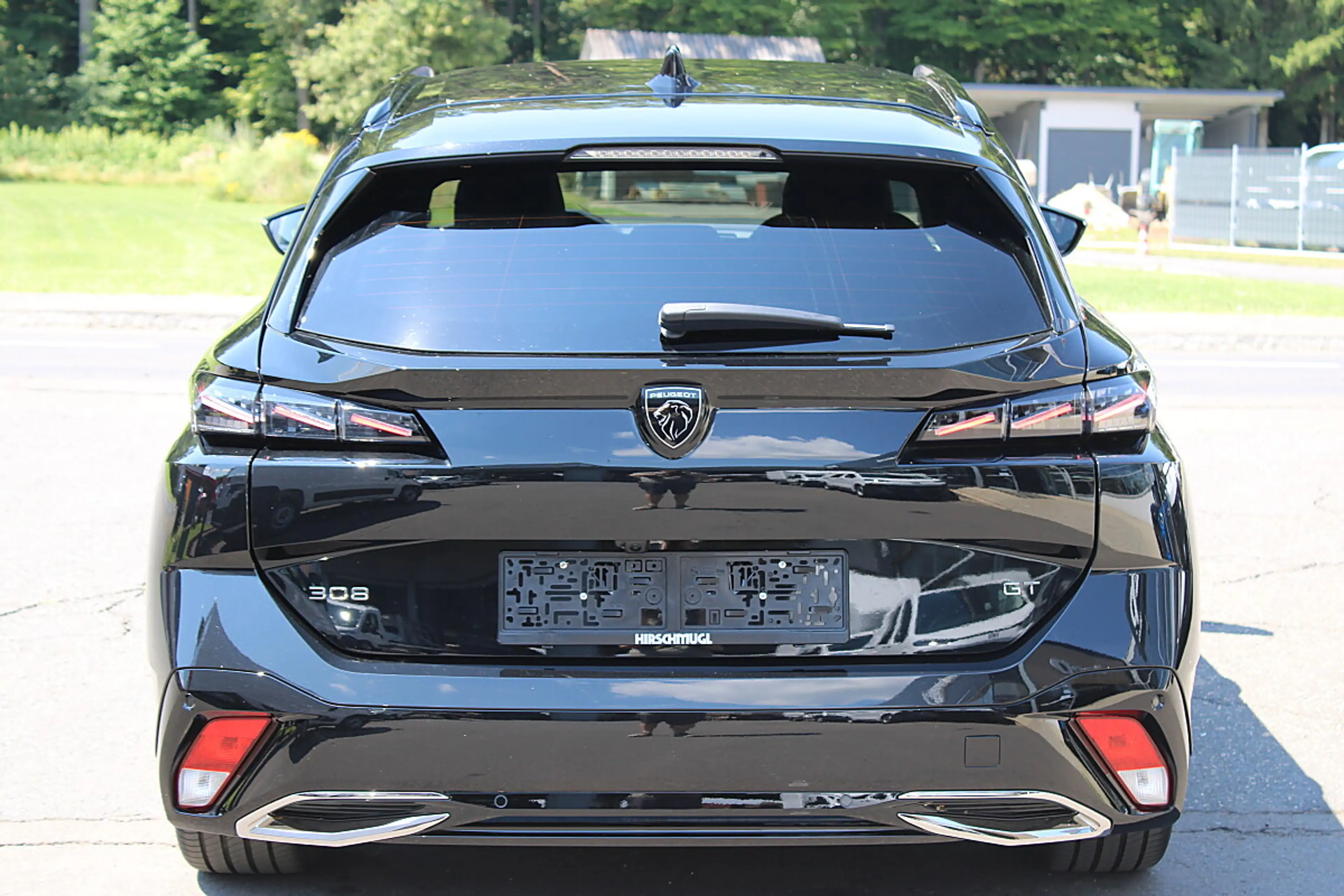 Peugeot 308 SW PureTech 130 S&S EAT8 GT Pack — photo 3