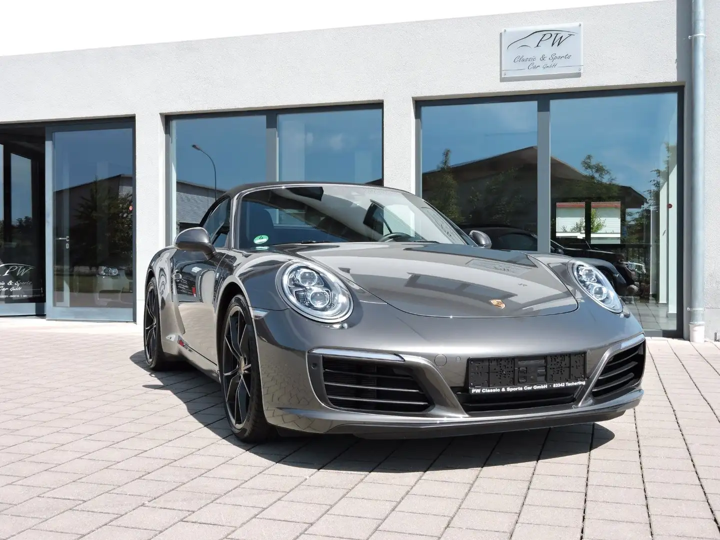 Porsche 991 Carrera Cabrio, Approved 10.2026 Сірий - 1