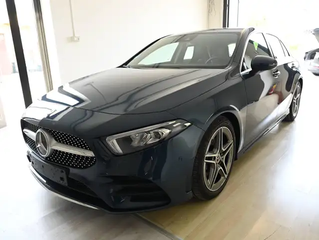 Mercedes-Benz A 200 A 200 d Premium AMG edition Plus auto