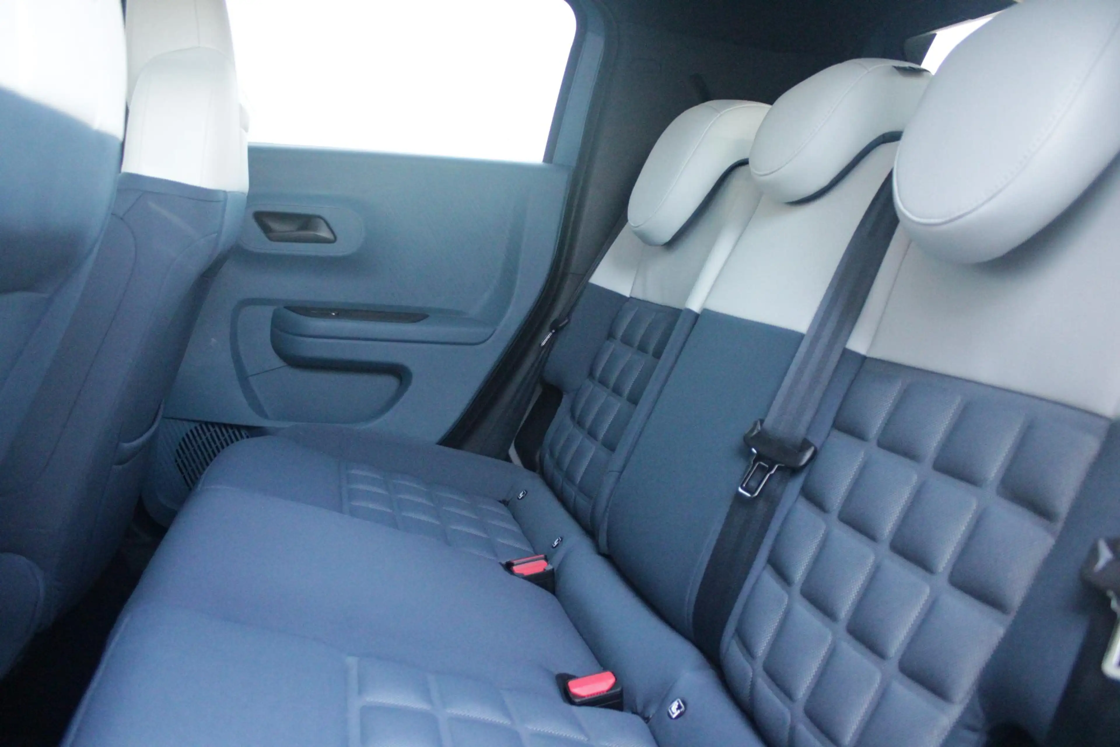 Fiat Grande Panda LA PRIMA 11 kW 44 kWh | WINTER PACK: (VERWARMBARE — photo 8