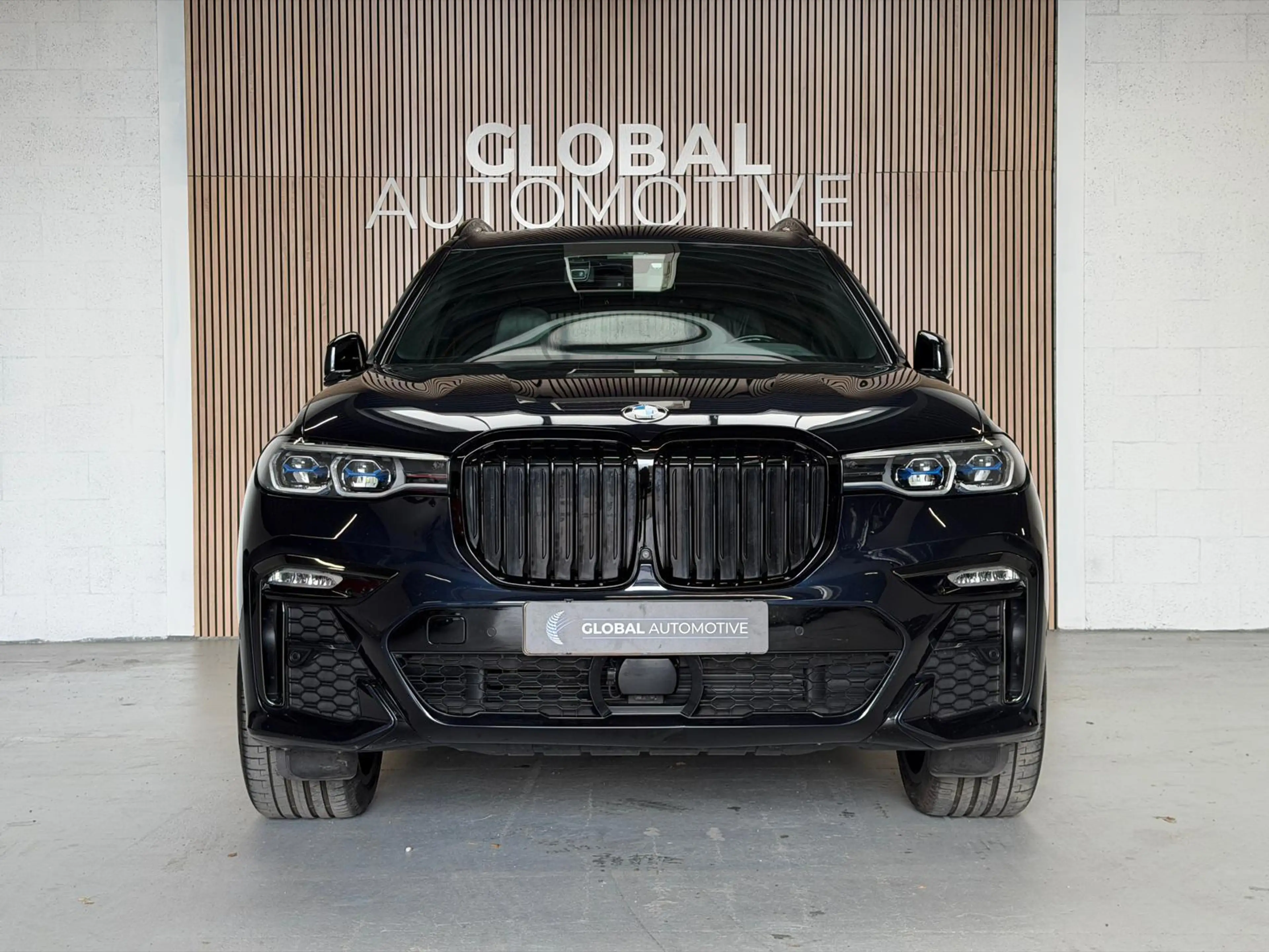 BMW X7 XDrive40i High Executive - M SPORT - SKYLOUNGE - L — photo 4
