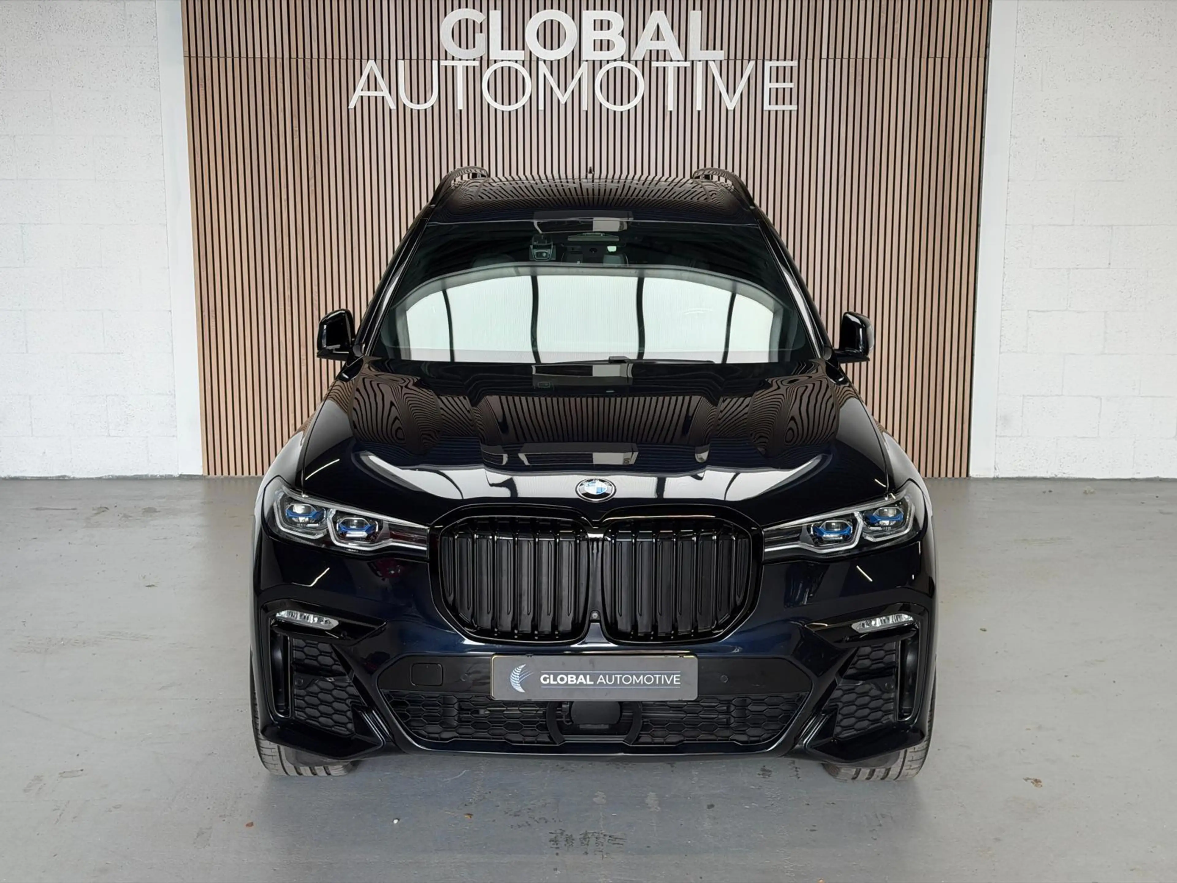 BMW X7 XDrive40i High Executive - M SPORT - SKYLOUNGE - L — photo 14
