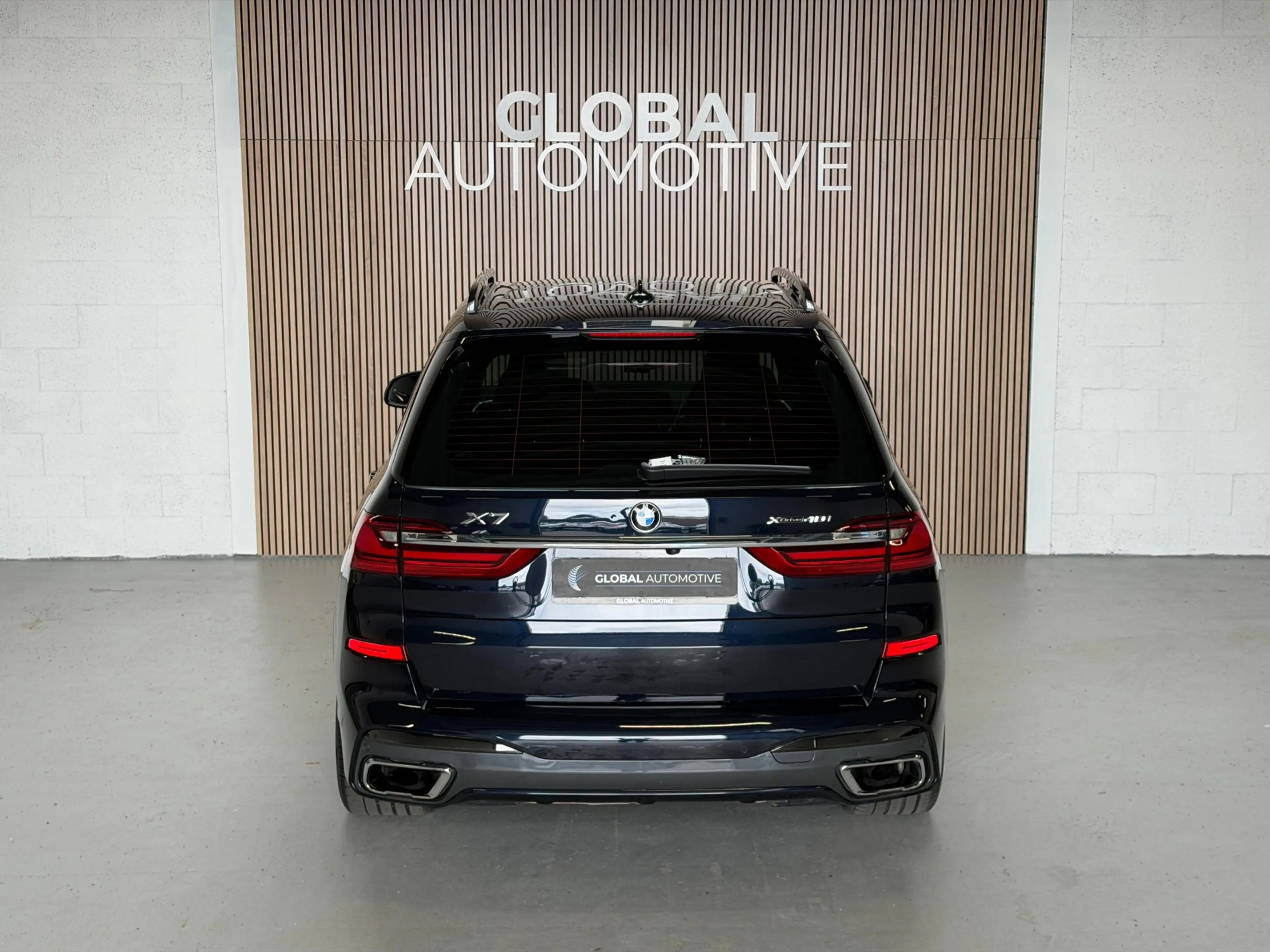 BMW X7 XDrive40i High Executive - M SPORT - SKYLOUNGE - L — photo 5