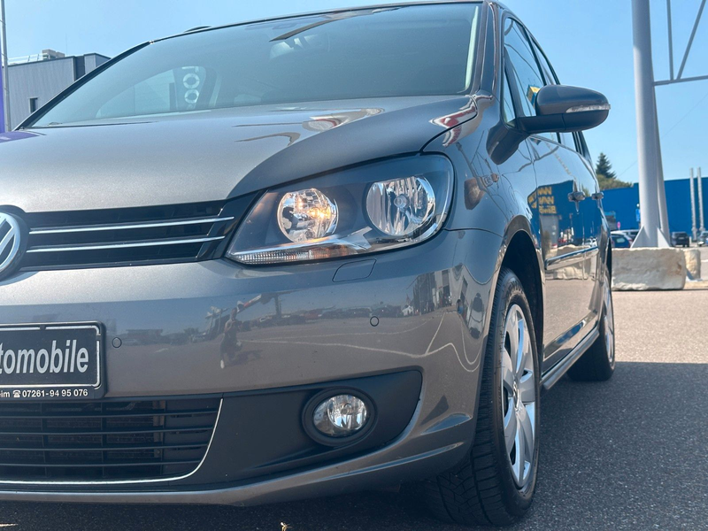 Volkswagen Touran BMT DSG PDC SHZ 7-Sitze AHK Klimaaut Tem — photo 13