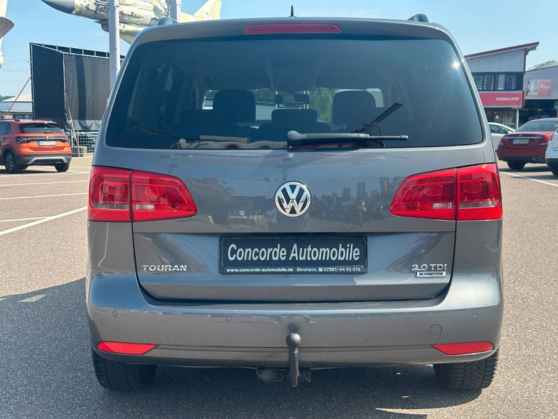 Volkswagen Touran BMT DSG PDC SHZ 7-Sitze AHK Klimaaut Tem — photo 6