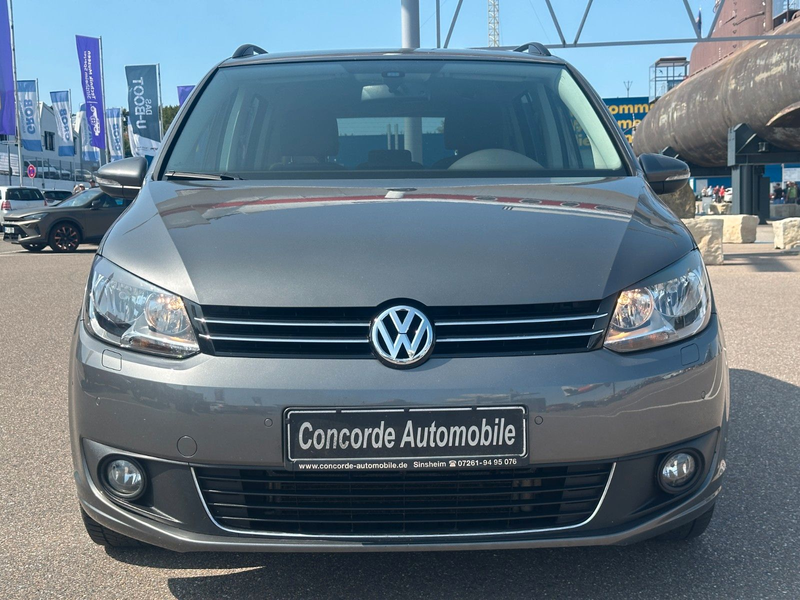 Volkswagen Touran BMT DSG PDC SHZ 7-Sitze AHK Klimaaut Tem — photo 2