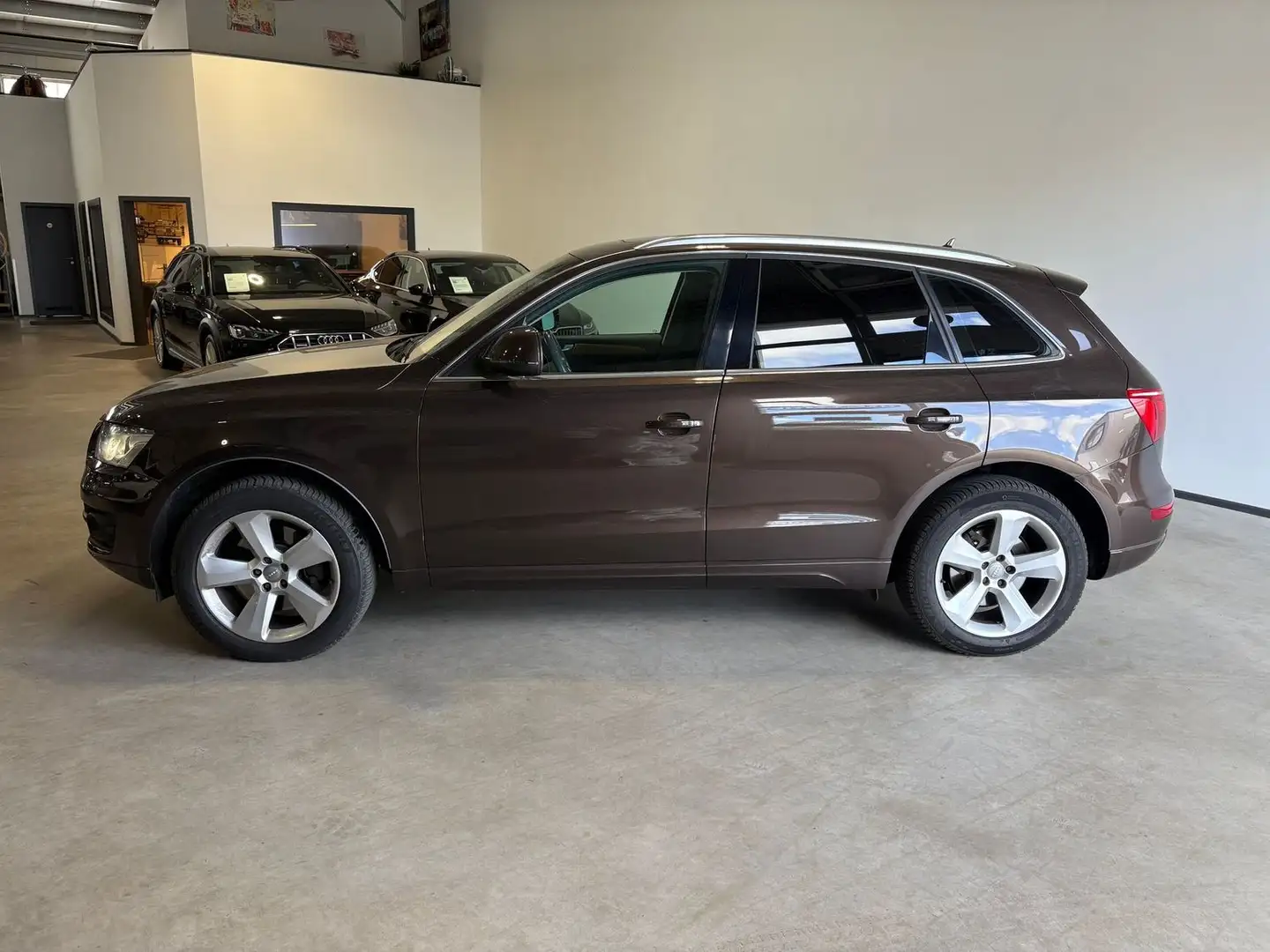 Audi Q5 3.0 TDI quattro PANO AHK VOLLLEDER Braun - 2