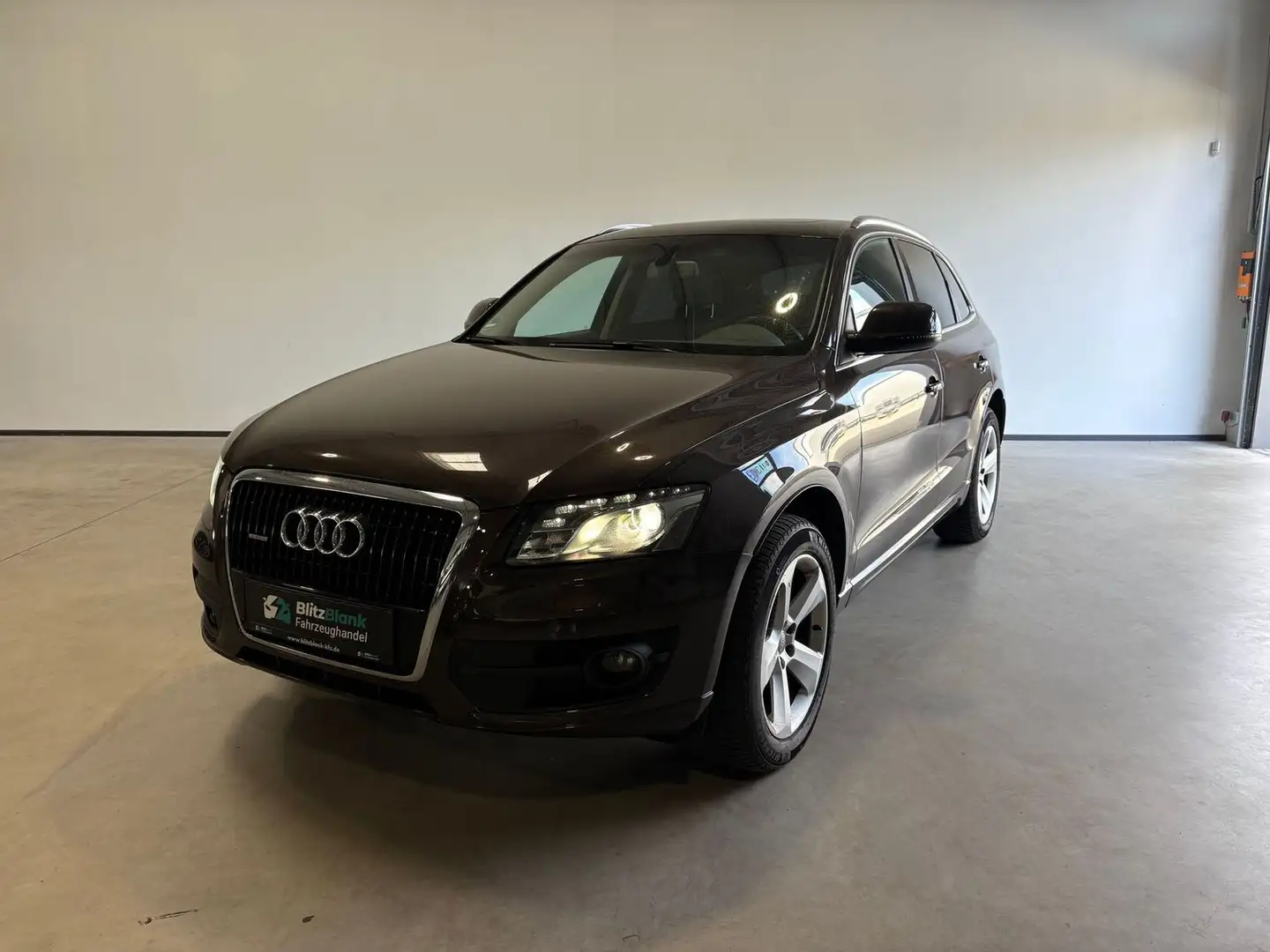 Audi Q5 3.0 TDI quattro PANO AHK VOLLLEDER Braun - 1