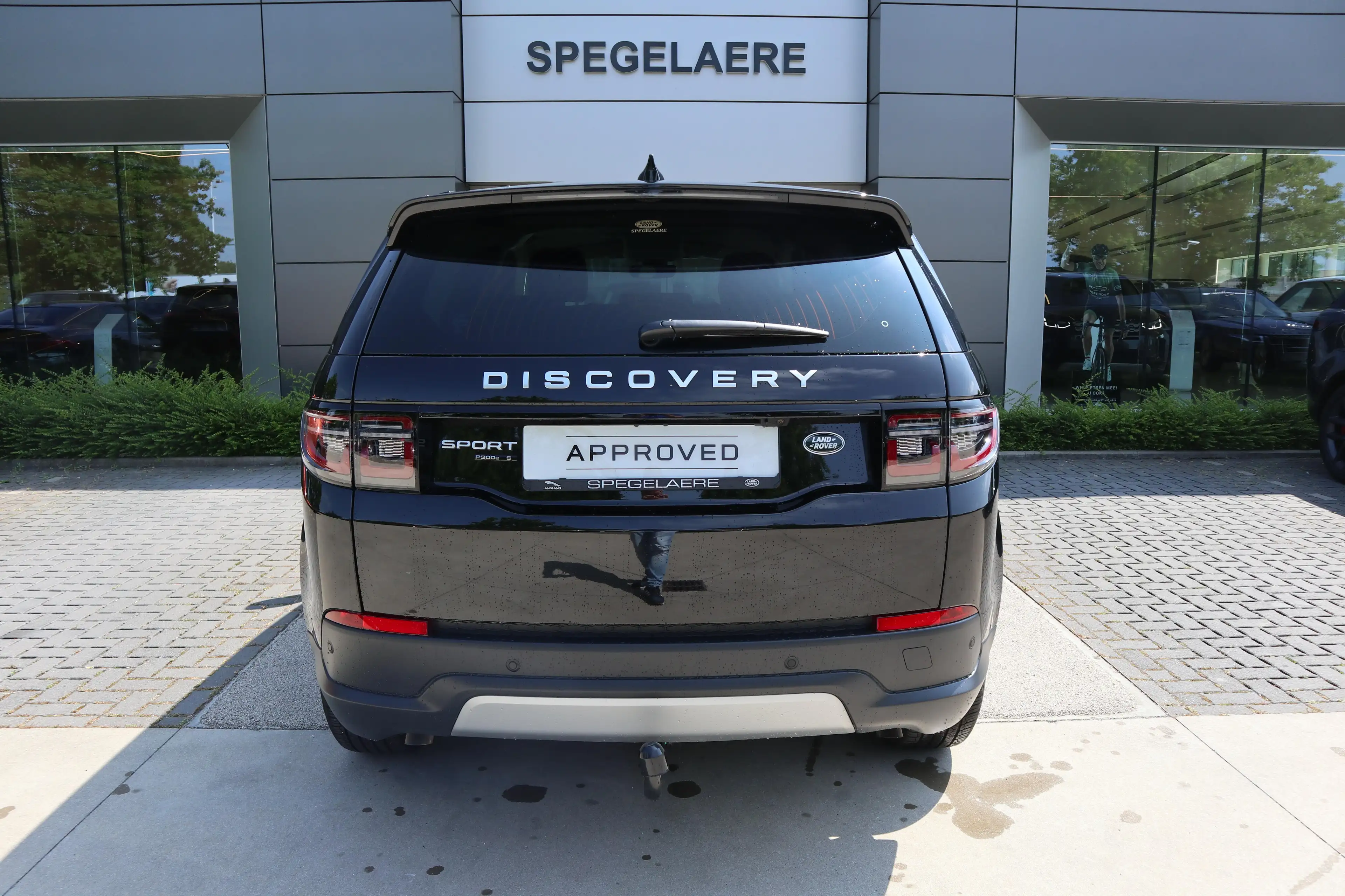 Land Rover Discovery Sport S — photo 7