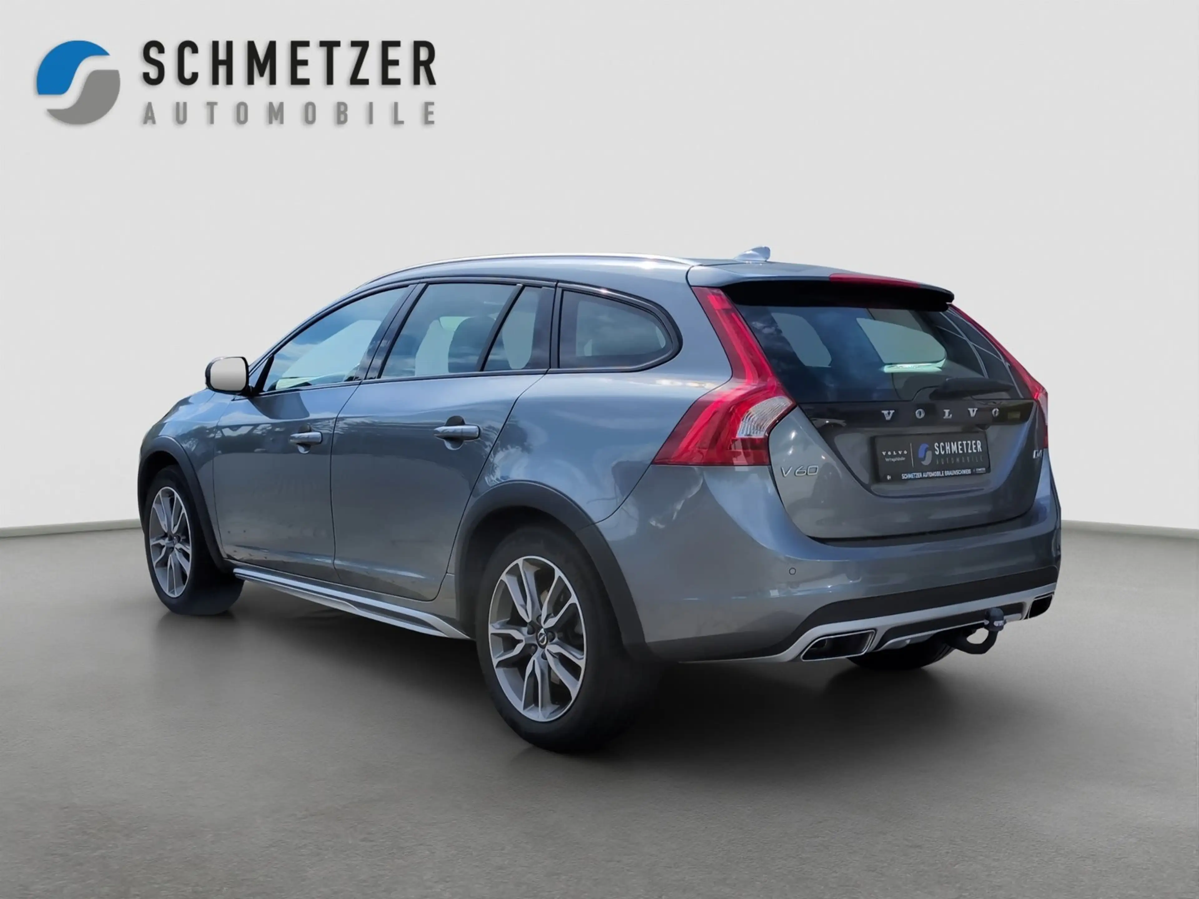 Volvo V60 Cross Country V60CC+D4+GT+CROSS COUNTRY+abged.Scheiben+R-Kam++ — photo 3