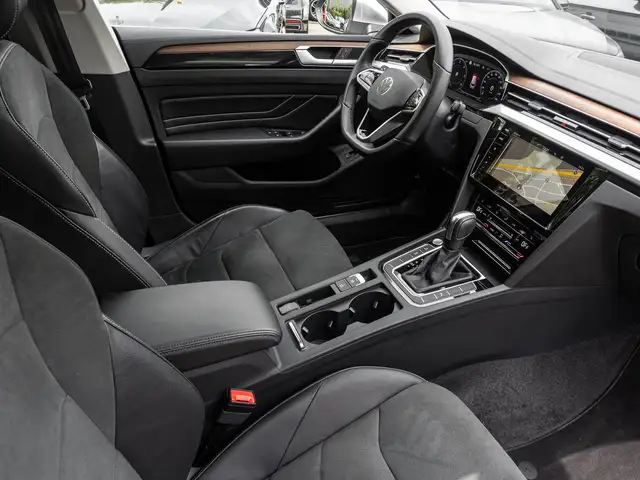 Volkswagen Arteon view 8