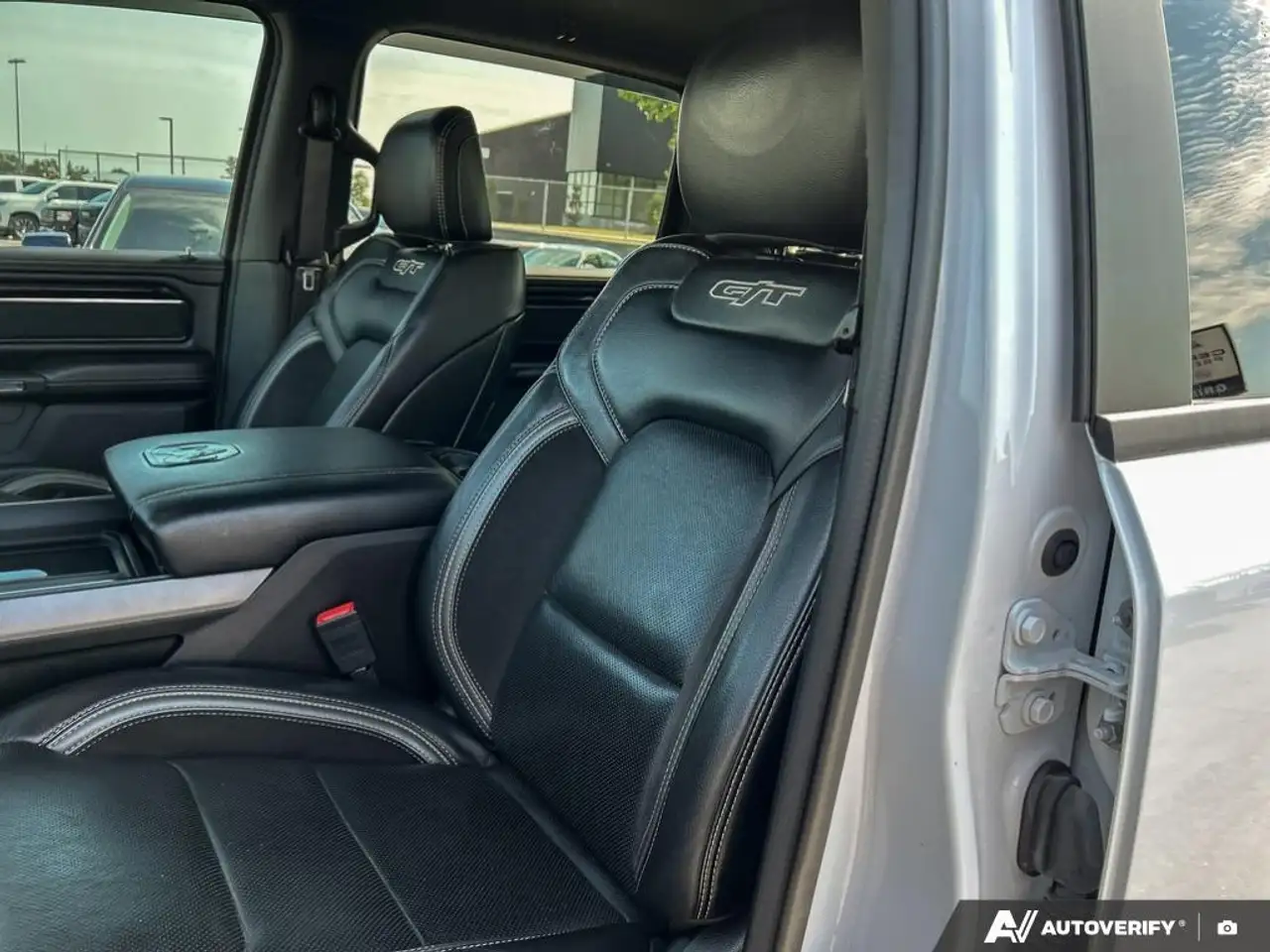 RAM 1500 photo RAM 1500