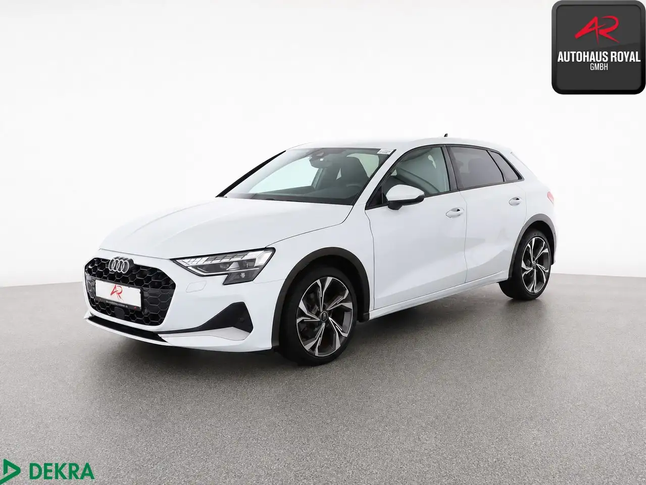 Audi A3 Sportback 30 TFSI S LINE 18 Z. KAMERA,KEYLESS