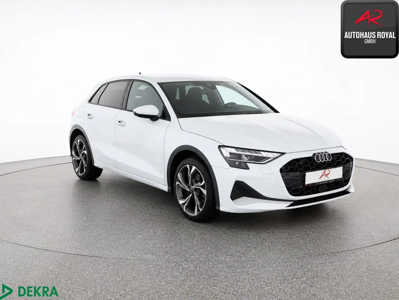 Audi A3 Sportback 30 TFSI S LINE 18 Z. KAMERA,KEYLESS, миниатюра 7